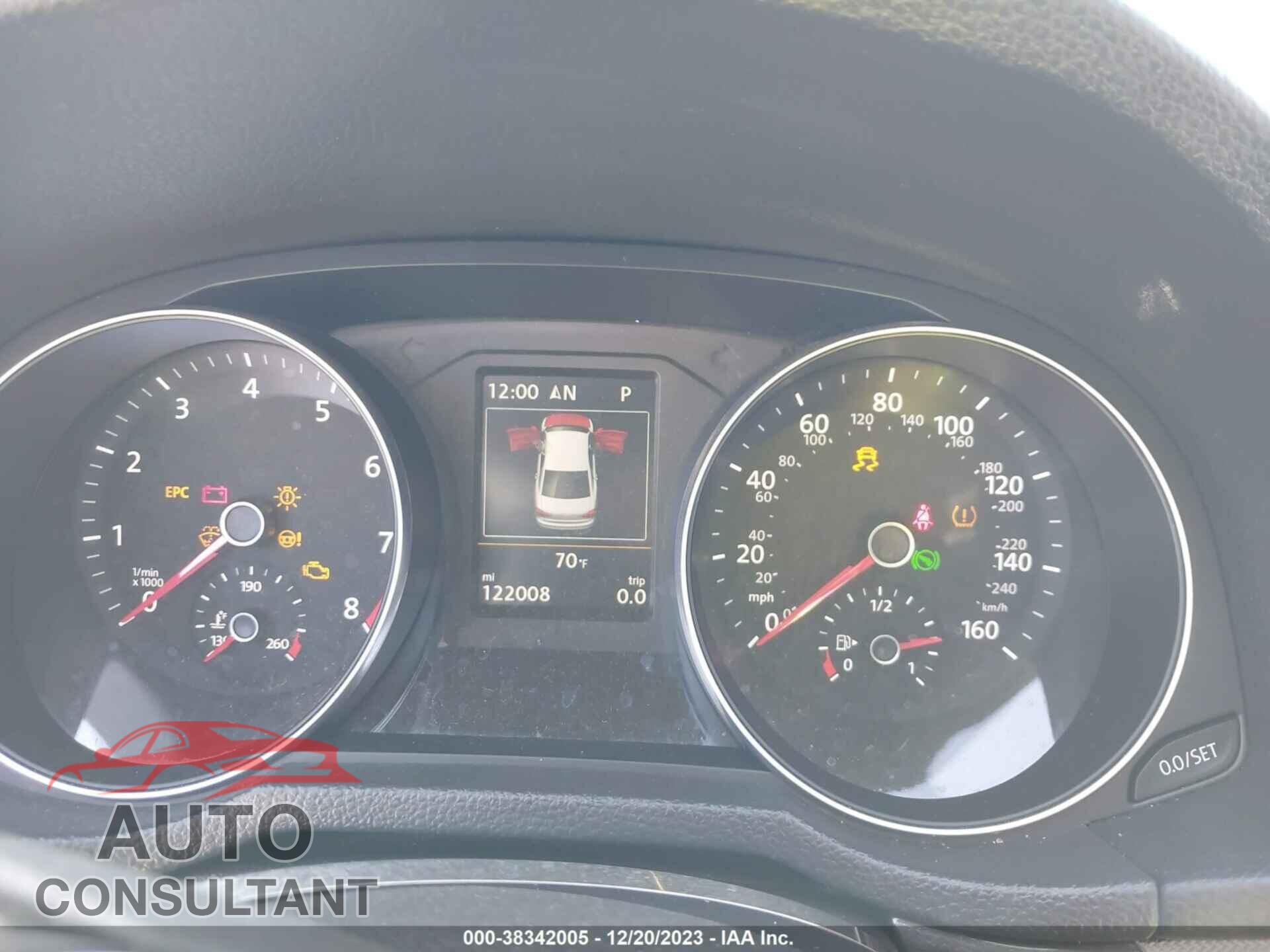 VOLKSWAGEN PASSAT 2017 - 1VWCT7A36HC081759