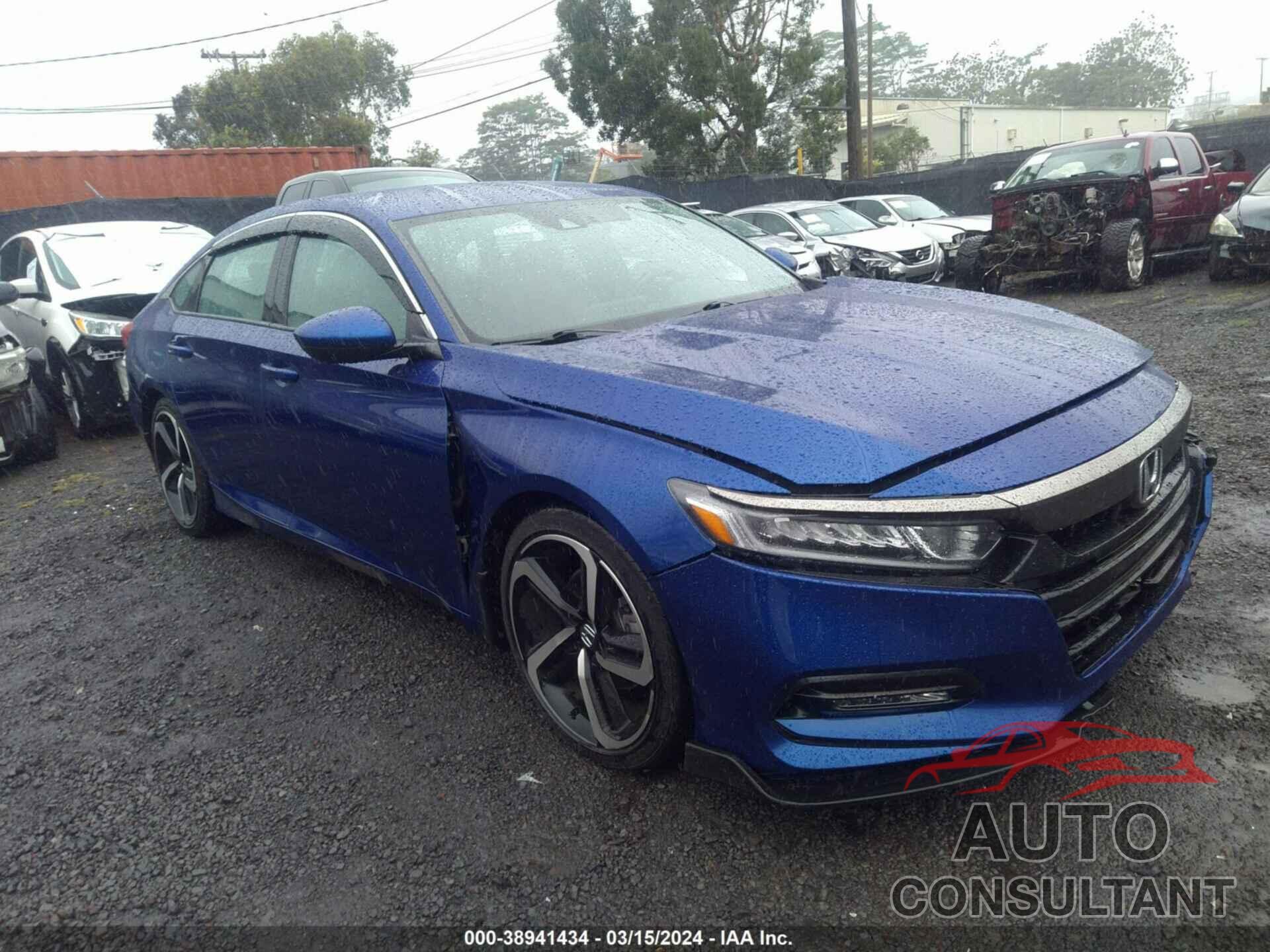 HONDA ACCORD 2018 - 1HGCV1E32JA080065
