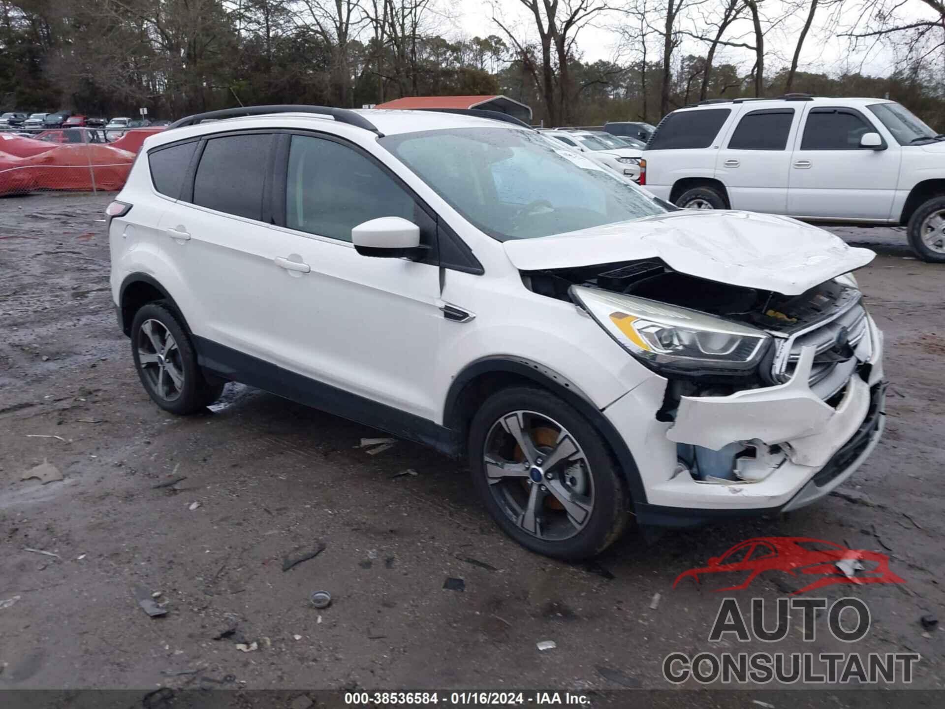 FORD ESCAPE 2017 - 1FMCU0G92HUB85688