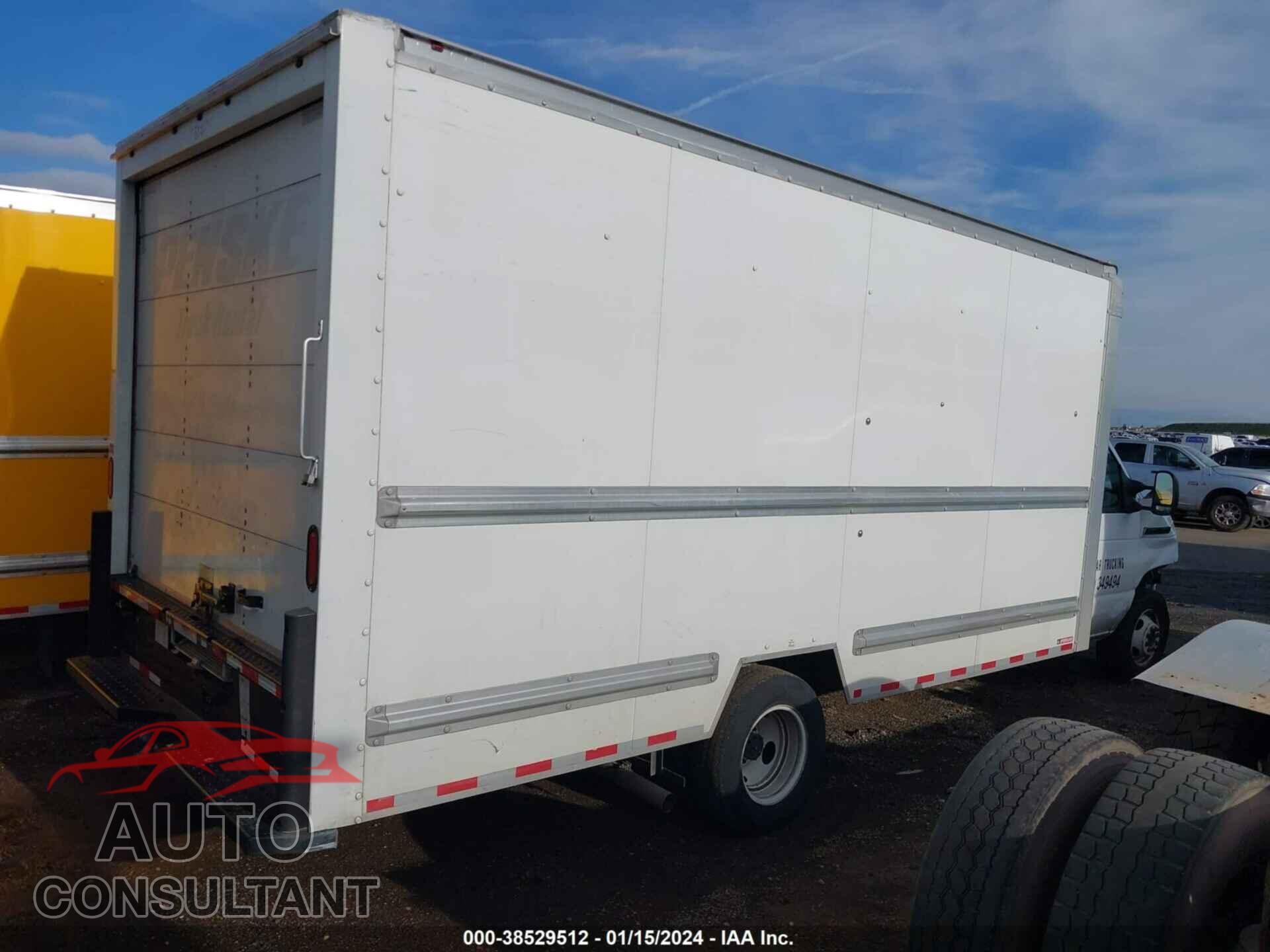 FORD E-350 CUTAWAY 2019 - 1FDWE3FSXKDC22851