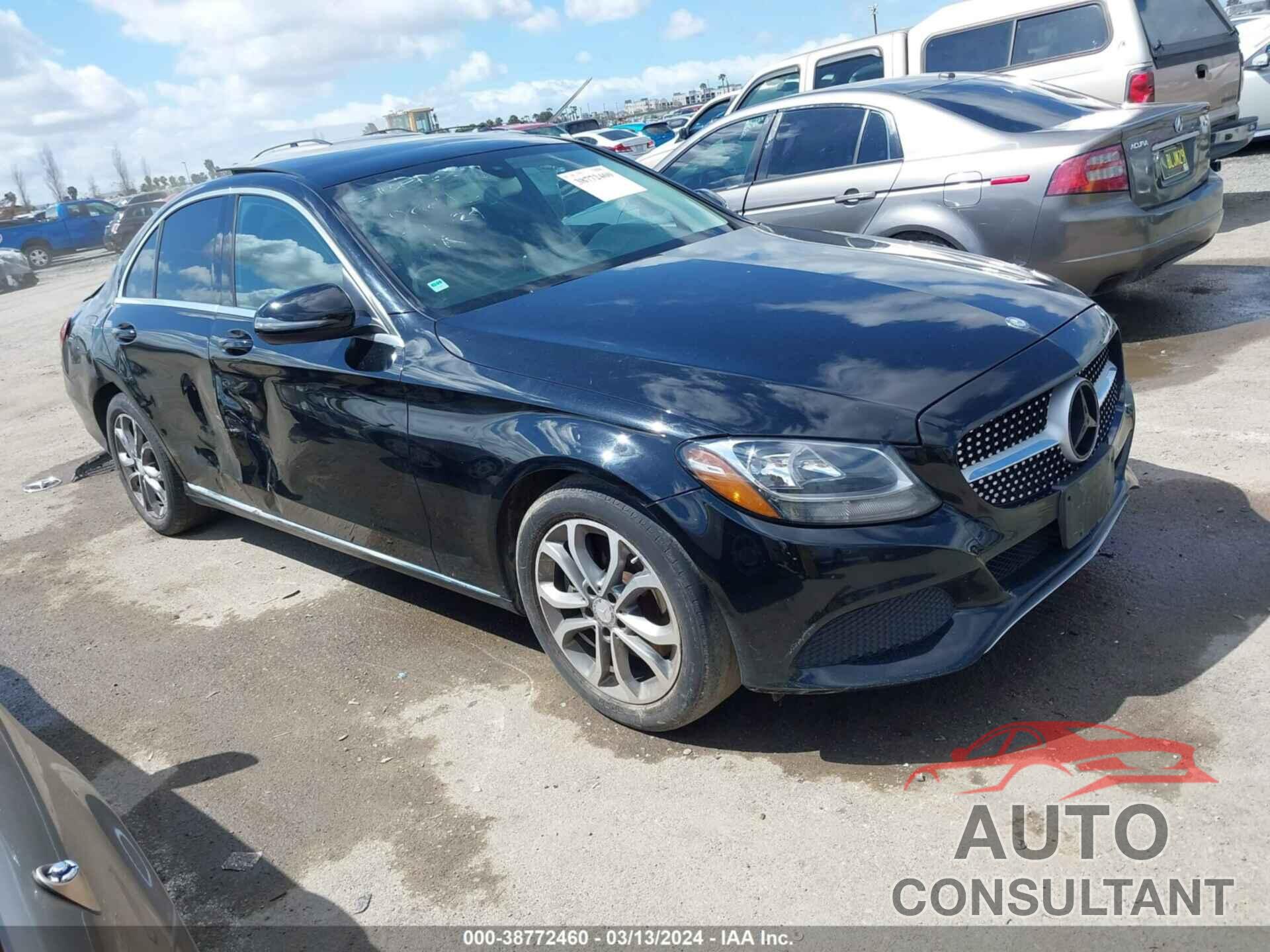 MERCEDES-BENZ C 300 2016 - 55SWF4JB1GU112333