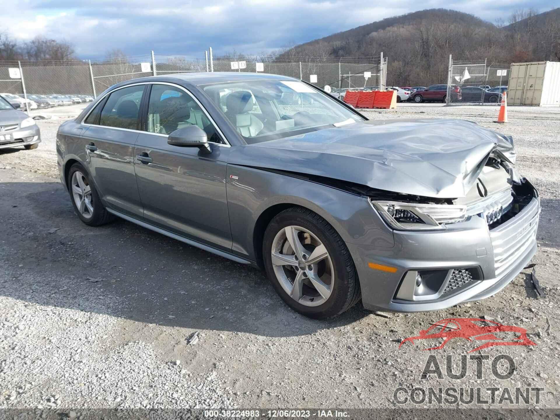 AUDI A4 2019 - WAUDNAF49KA022883