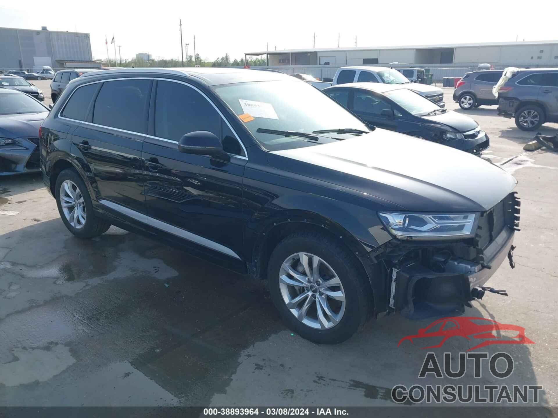 AUDI Q7 2019 - WA1AAAF72KD045801