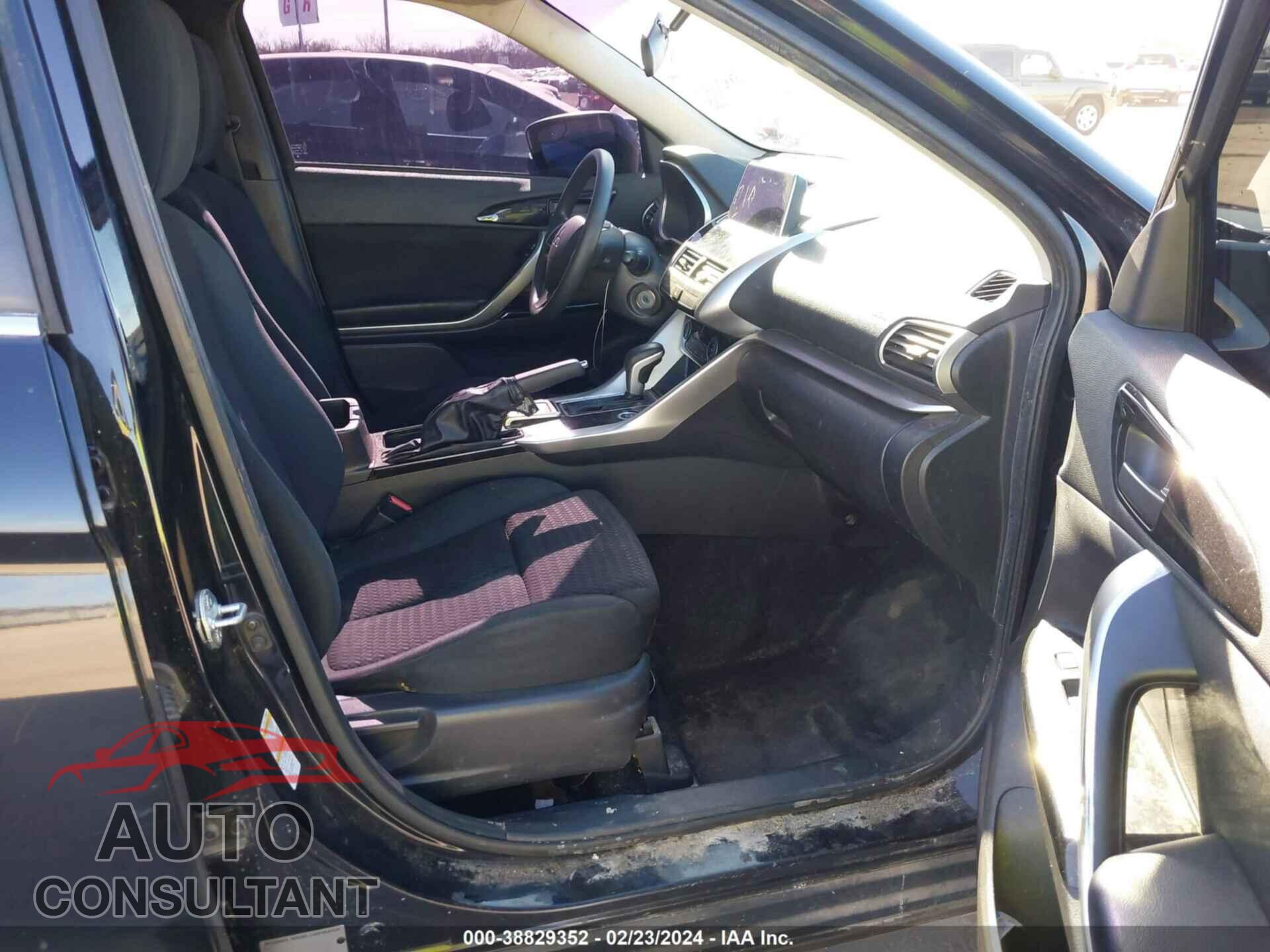 MITSUBISHI ECLIPSE CROSS 2019 - JA4AT4AA2KZ019524