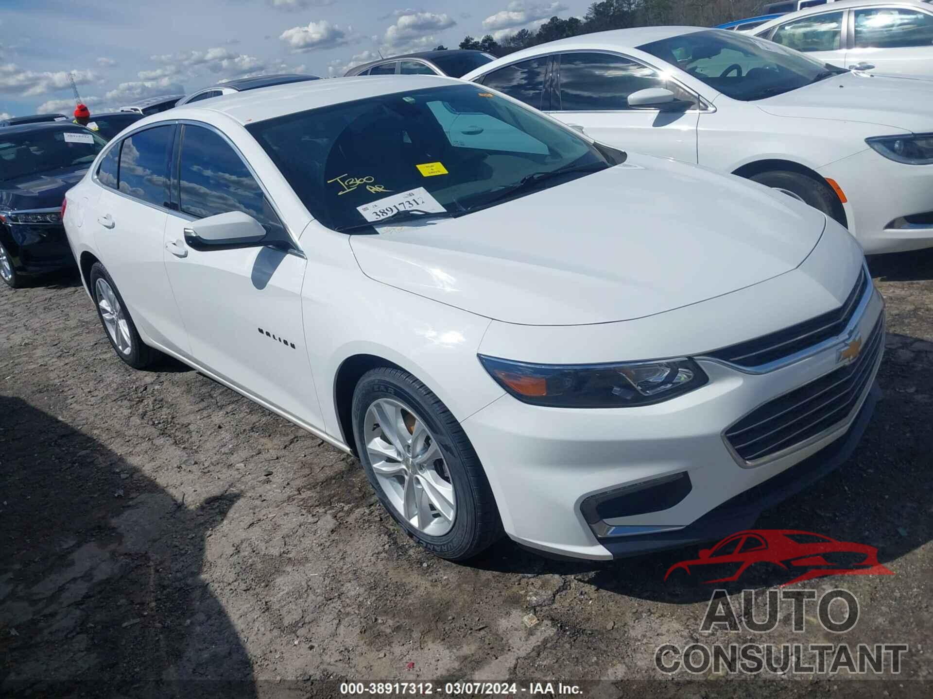 CHEVROLET MALIBU 2018 - 1G1ZD5ST8JF115226