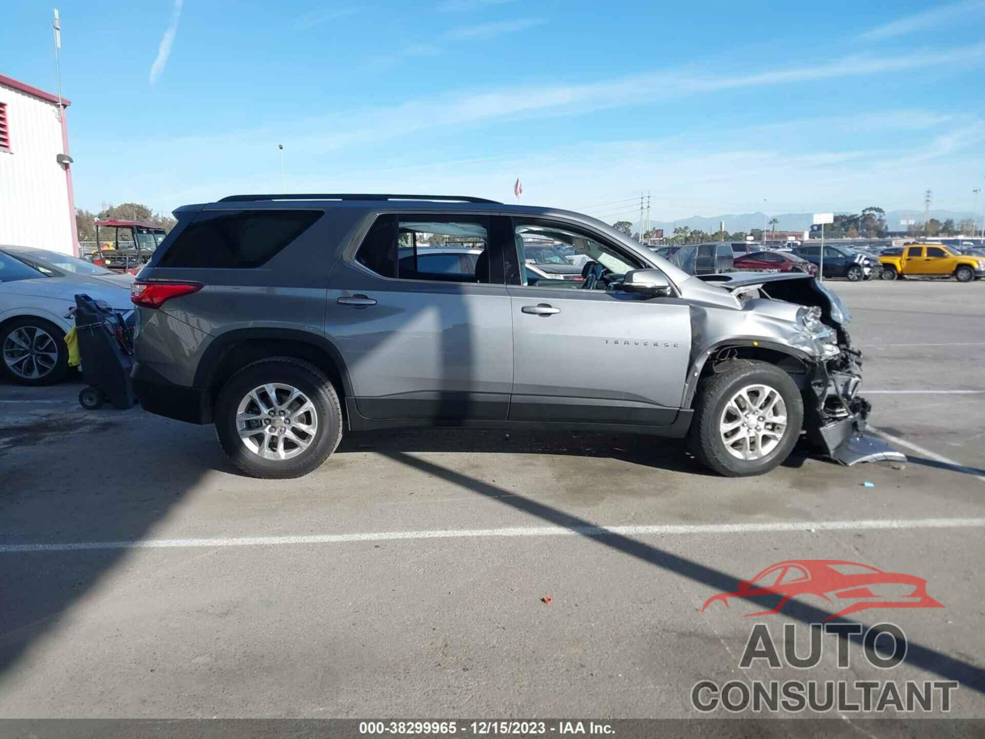 CHEVROLET TRAVERSE 2019 - 1GNERGKW6KJ272952