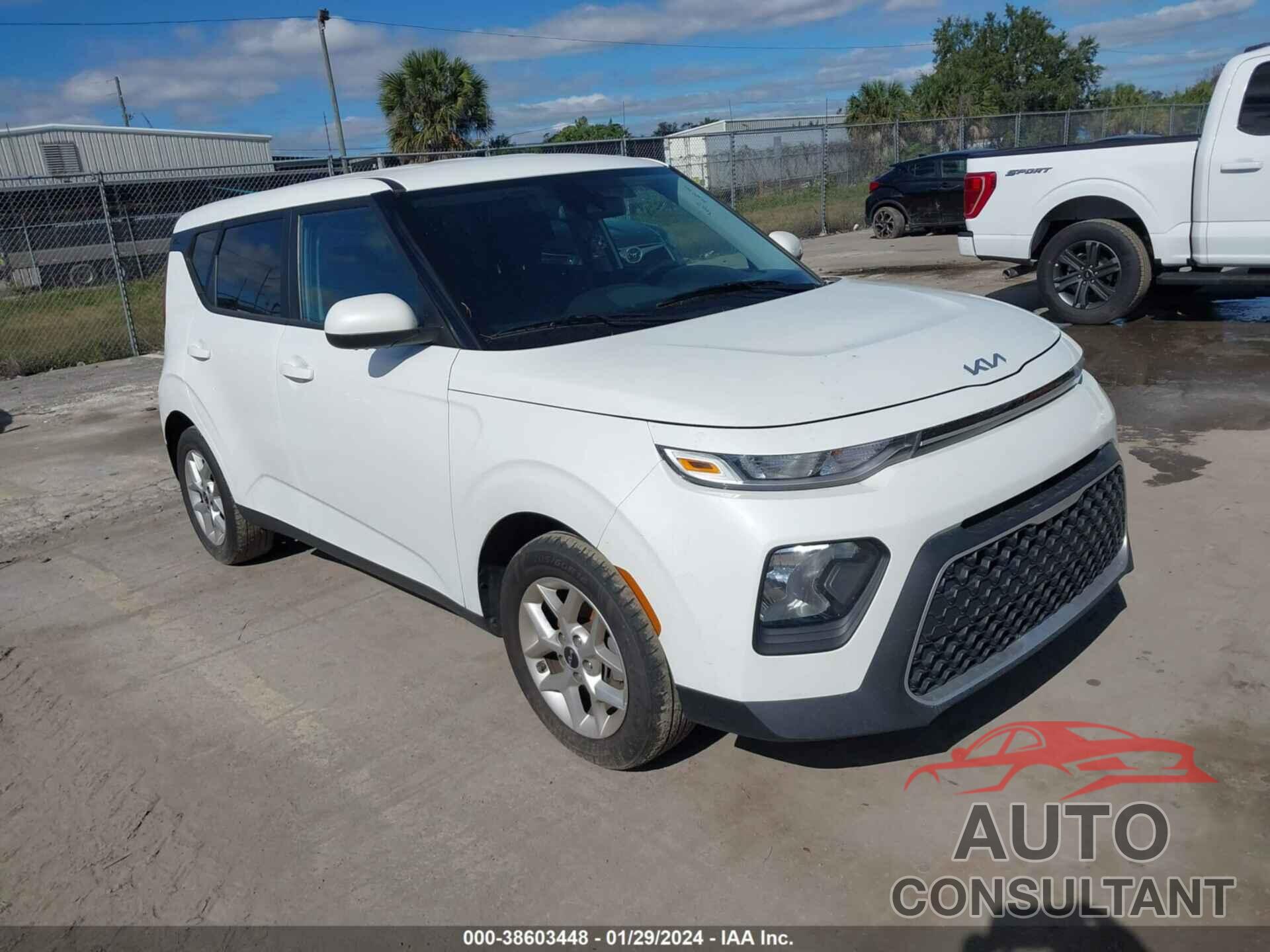 KIA SOUL 2022 - KNDJ23AU5N7166059