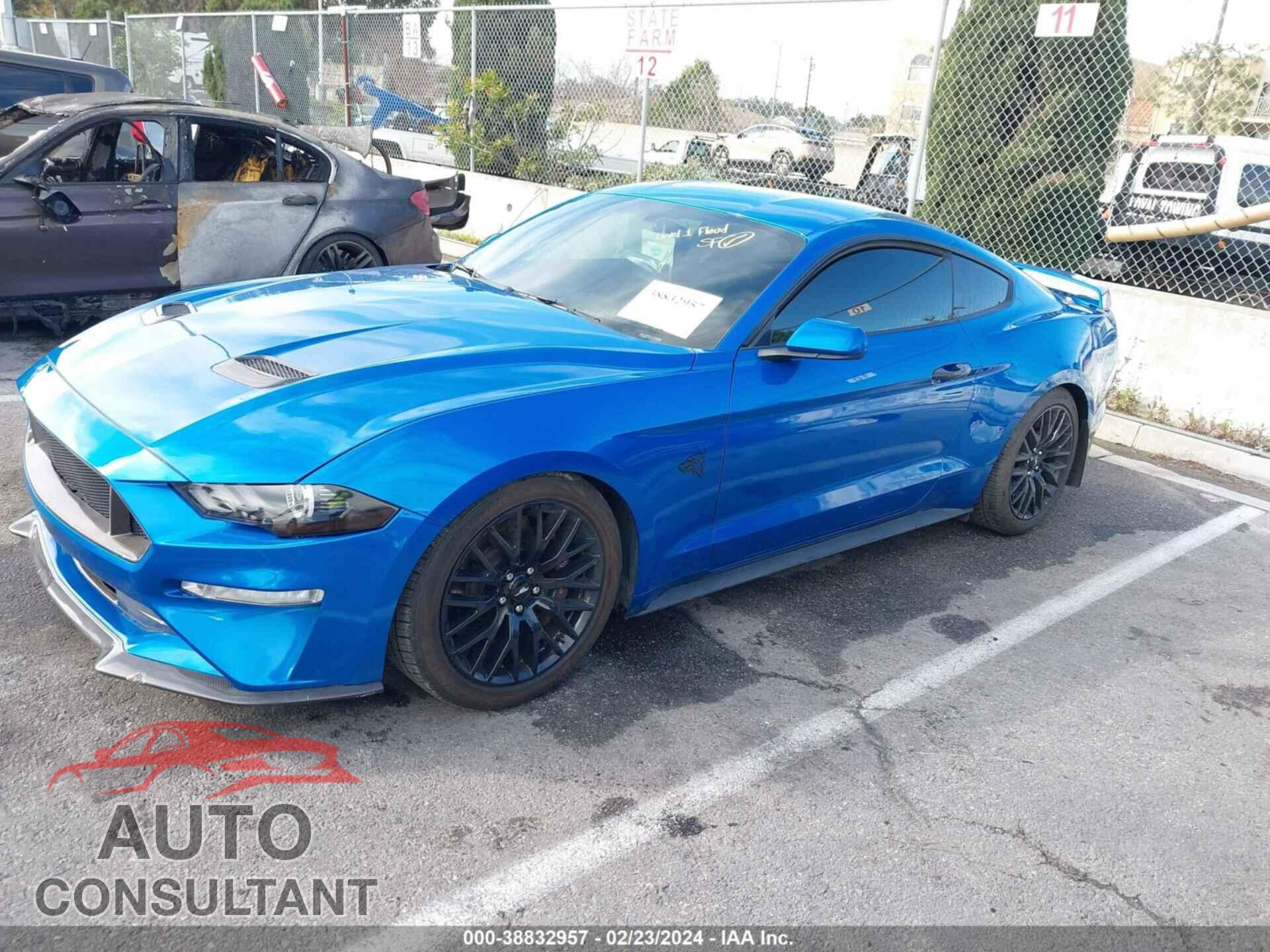 FORD MUSTANG 2019 - 1FA6P8CF3K5112212