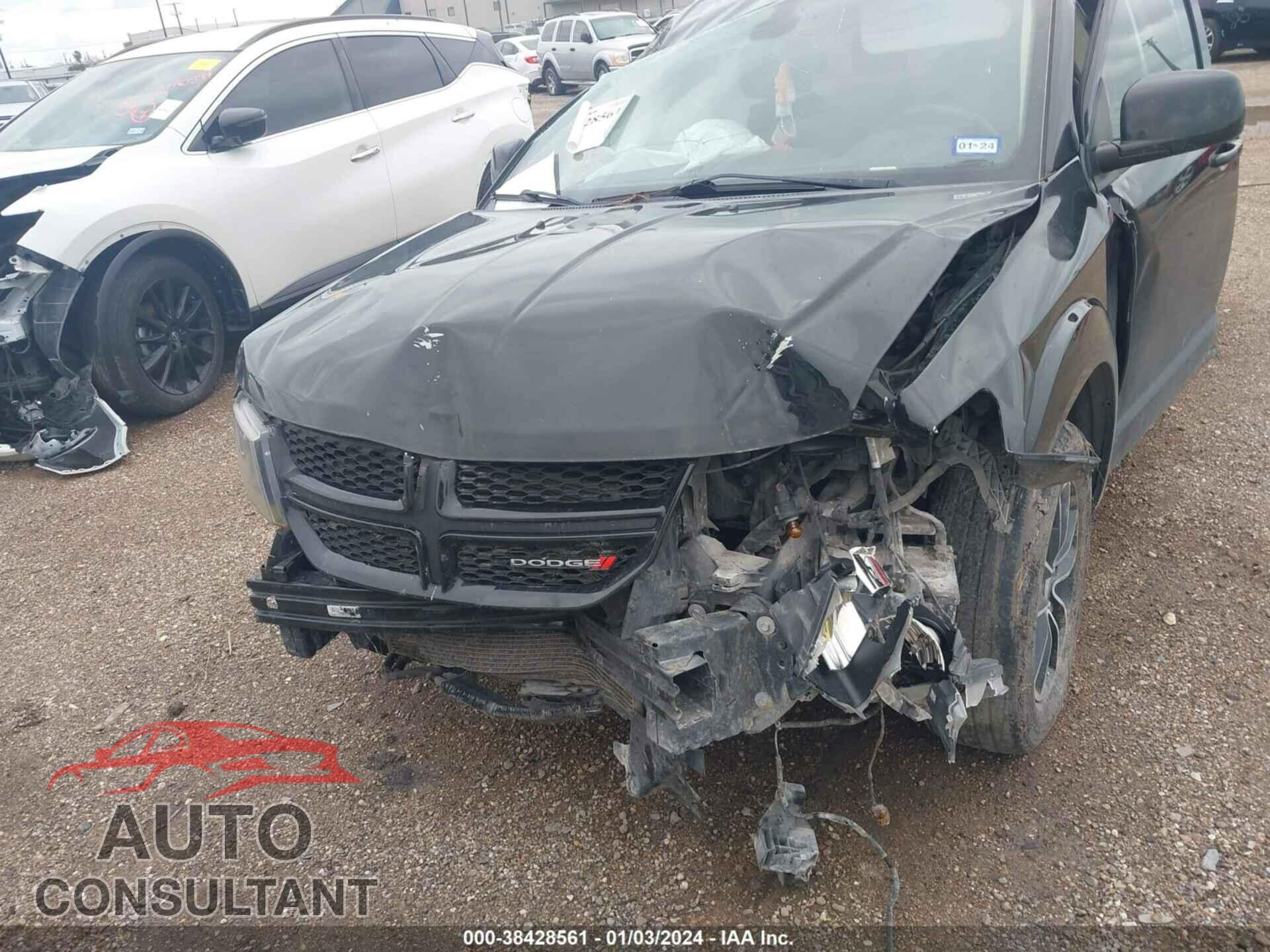 DODGE JOURNEY 2018 - 3C4PDCBG2JT530408