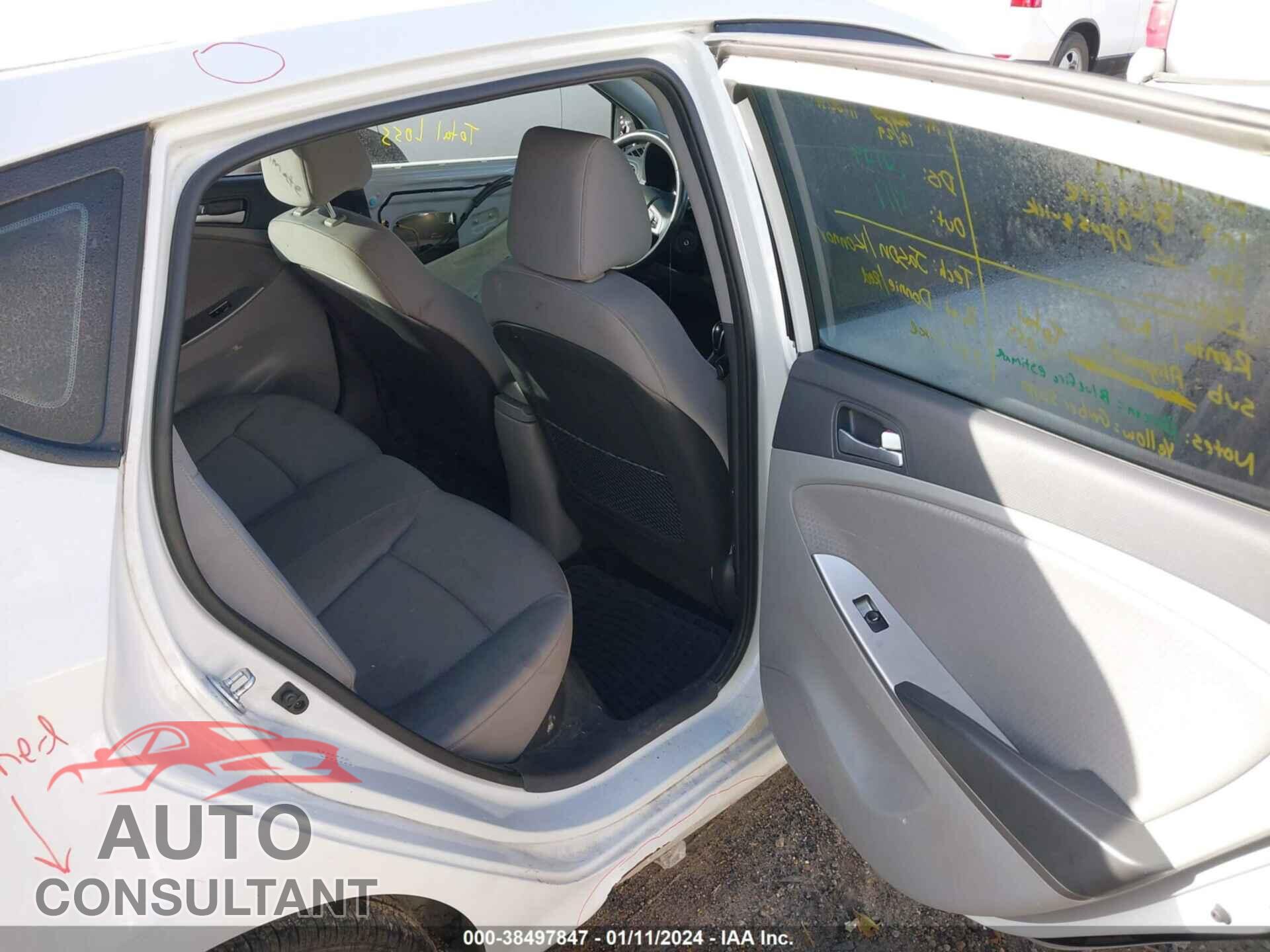 HYUNDAI ACCENT 2017 - KMHCU5AEXHU365911