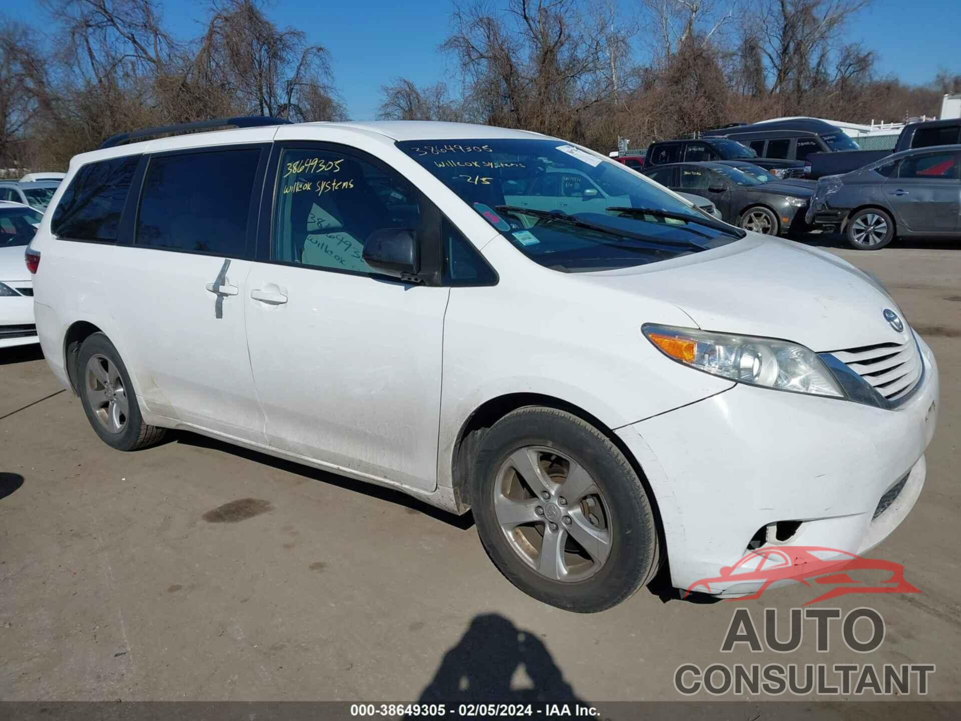 TOYOTA SIENNA 2017 - 5TDKZ3DC3HS856549