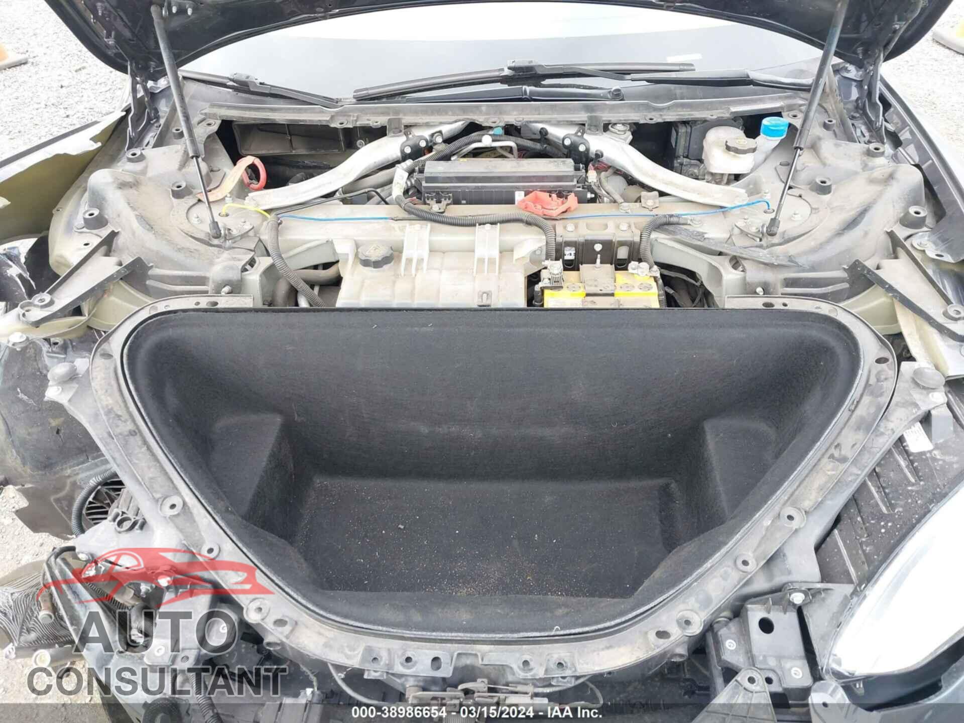TESLA MODEL S 2018 - 5YJSA1E25JF275467