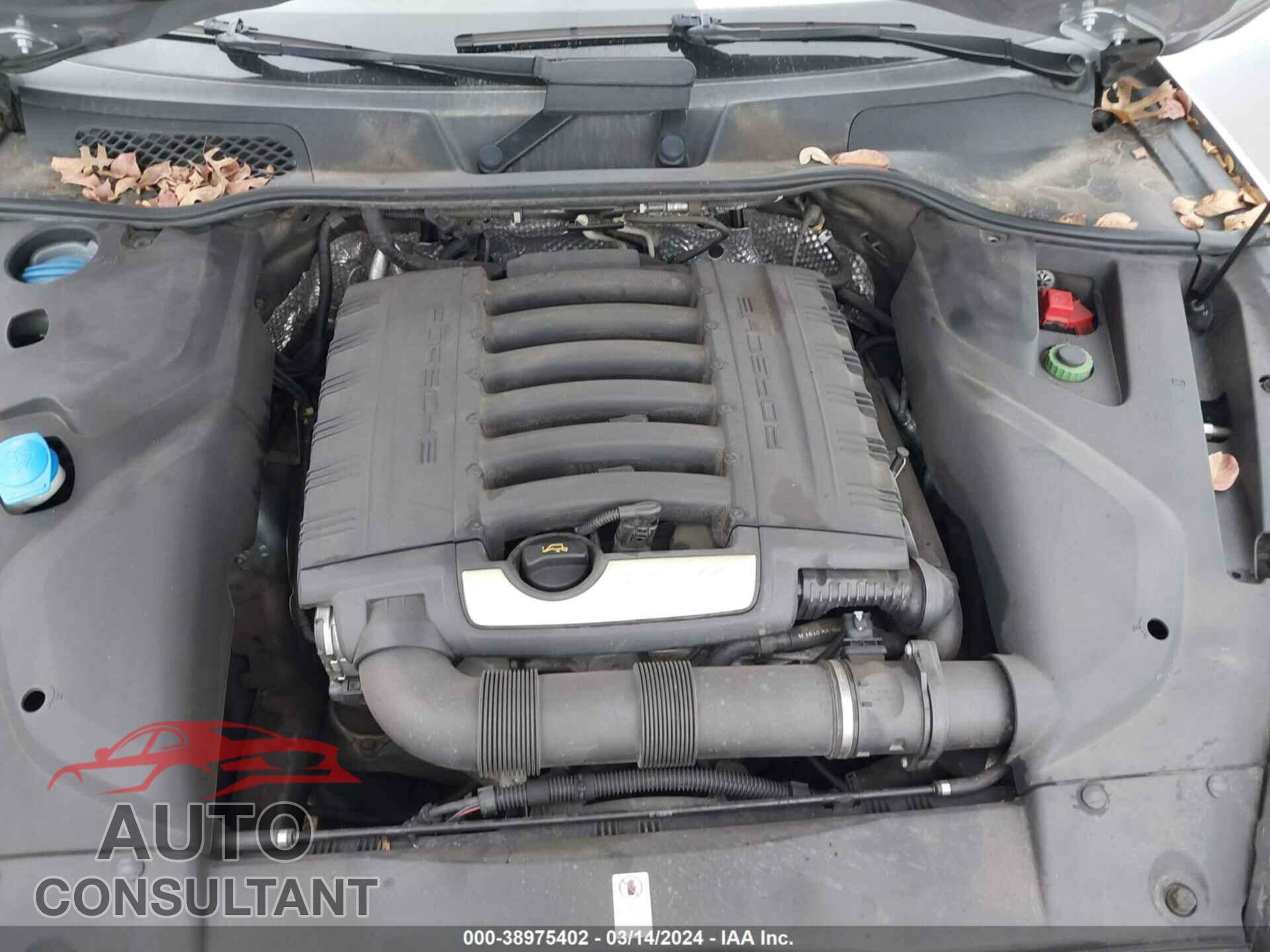 PORSCHE CAYENNE 2017 - WP1AA2A29HKA81513
