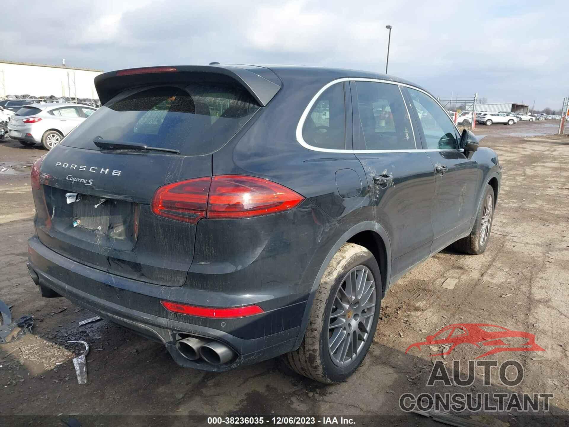 PORSCHE CAYENNE 2016 - WP1AB2A24GLA96989