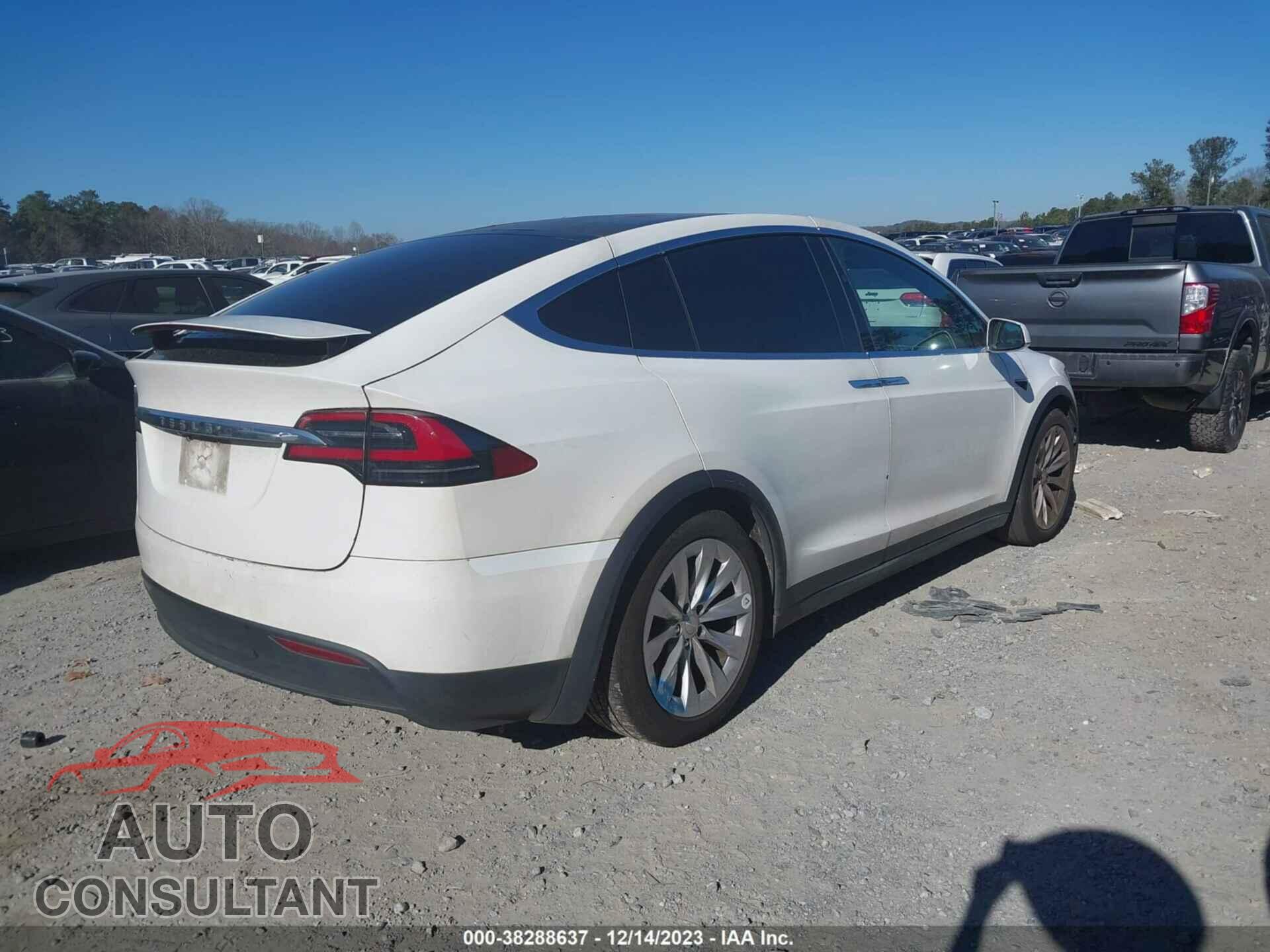 TESLA MODEL X 2017 - 5YJXCDE27HF044548
