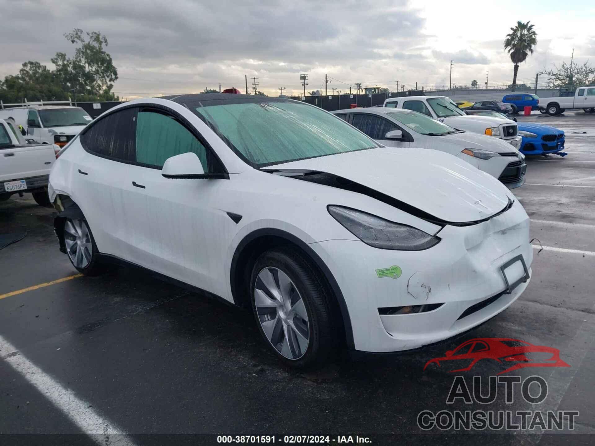 TESLA MODEL Y 2023 - 7SAYGDEE9PA109305