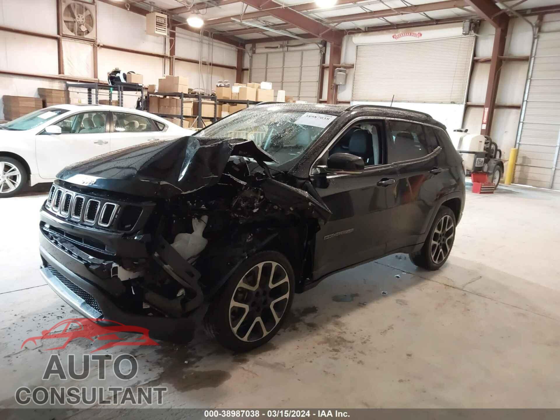 JEEP COMPASS 2018 - 3C4NJCCB9JT208335