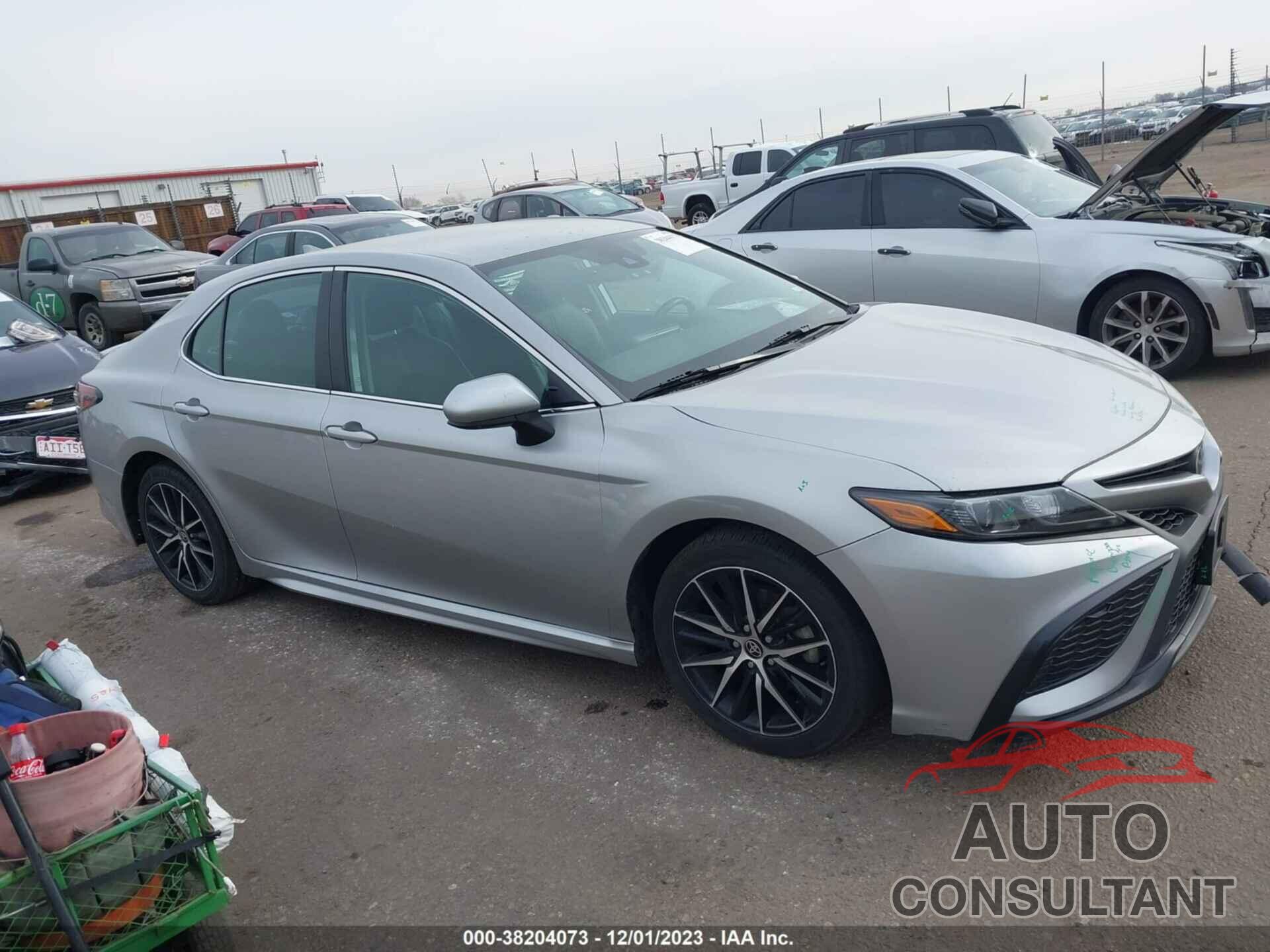 TOYOTA CAMRY 2021 - 4T1G11AKXMU480866