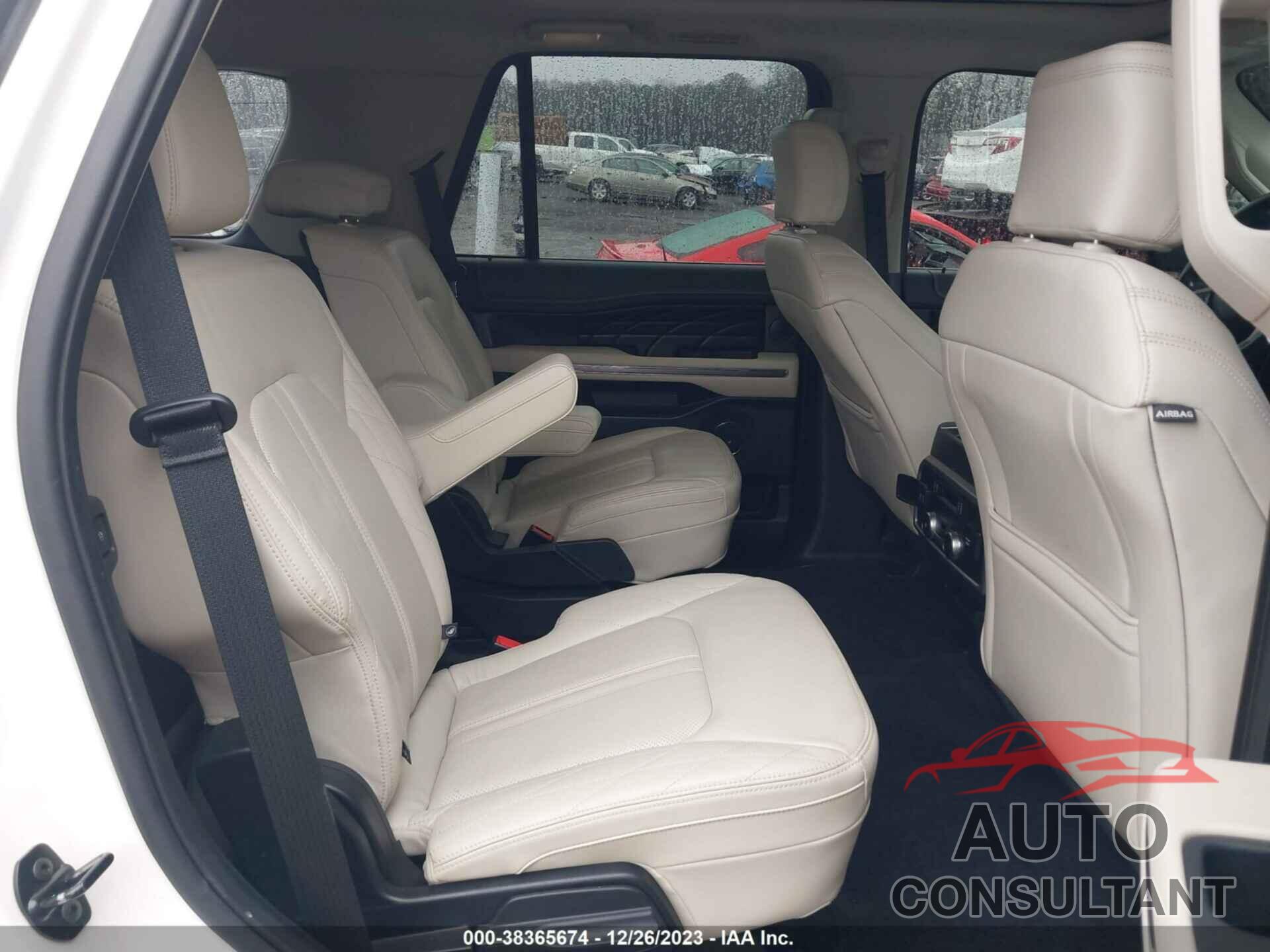 FORD EXPEDITION 2018 - 1FMJU1LT3JEA01437