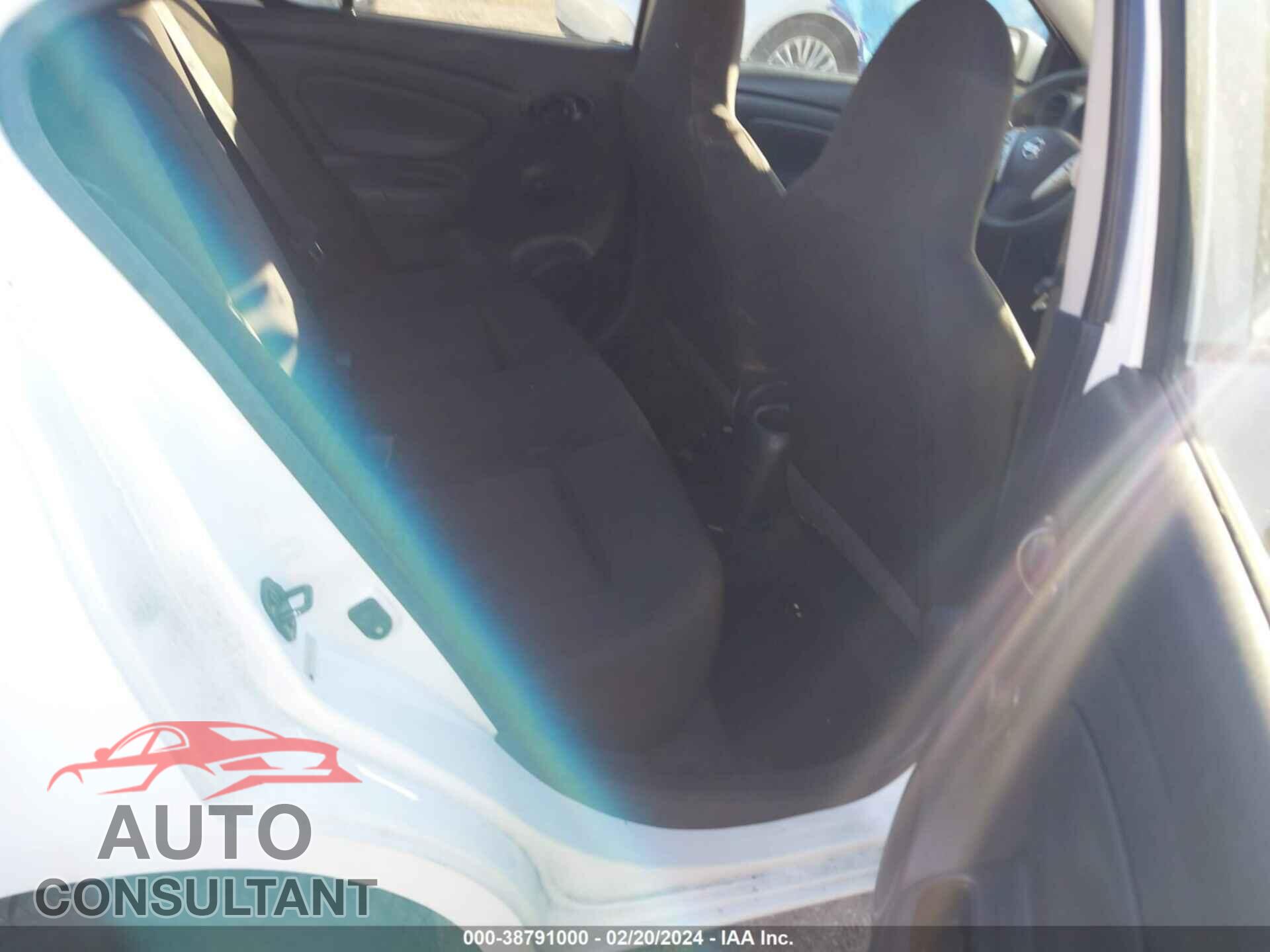 NISSAN VERSA 2017 - 3N1CN7AP3HL816740