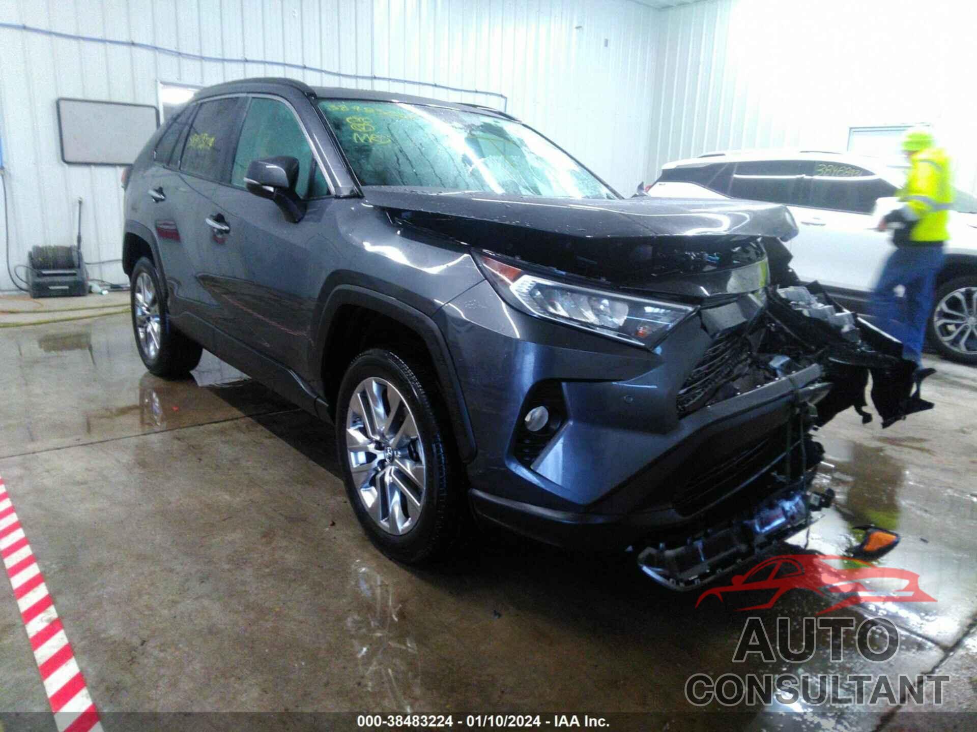TOYOTA RAV4 2019 - 2T3Y1RFVXKW045226