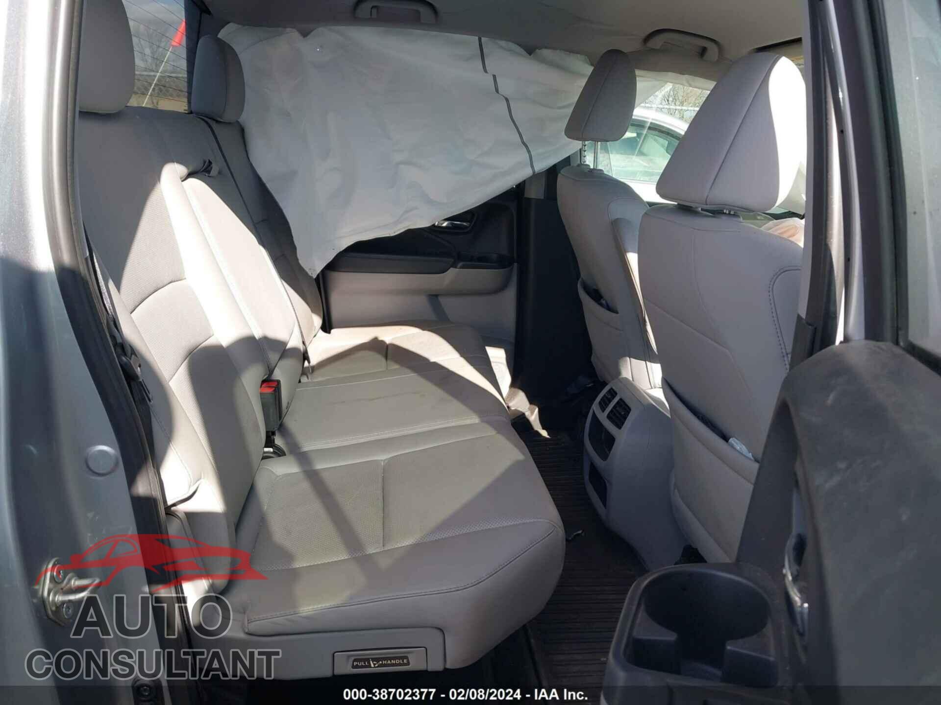 HONDA RIDGELINE 2017 - 5FPYK2F51HB001500