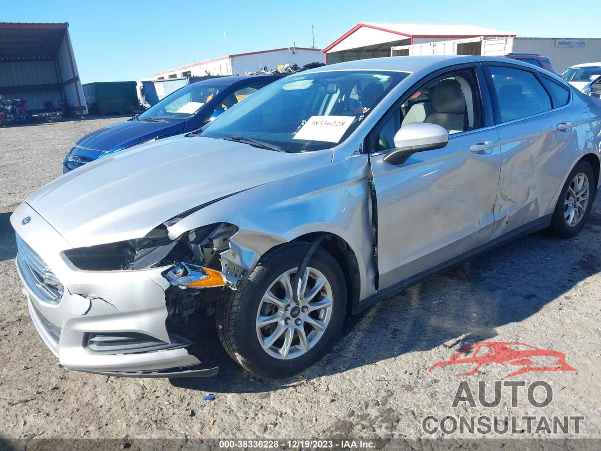 FORD FUSION 2016 - 3FA6P0G77GR276152