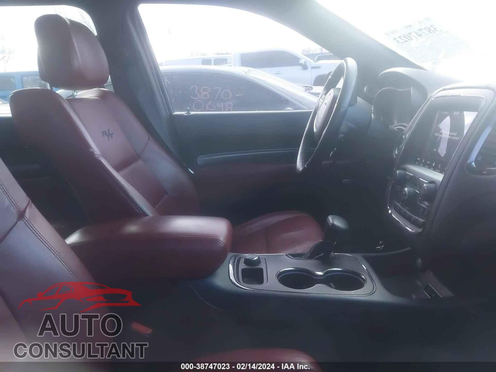 DODGE DURANGO 2018 - 1C4SDJCT4JC134101
