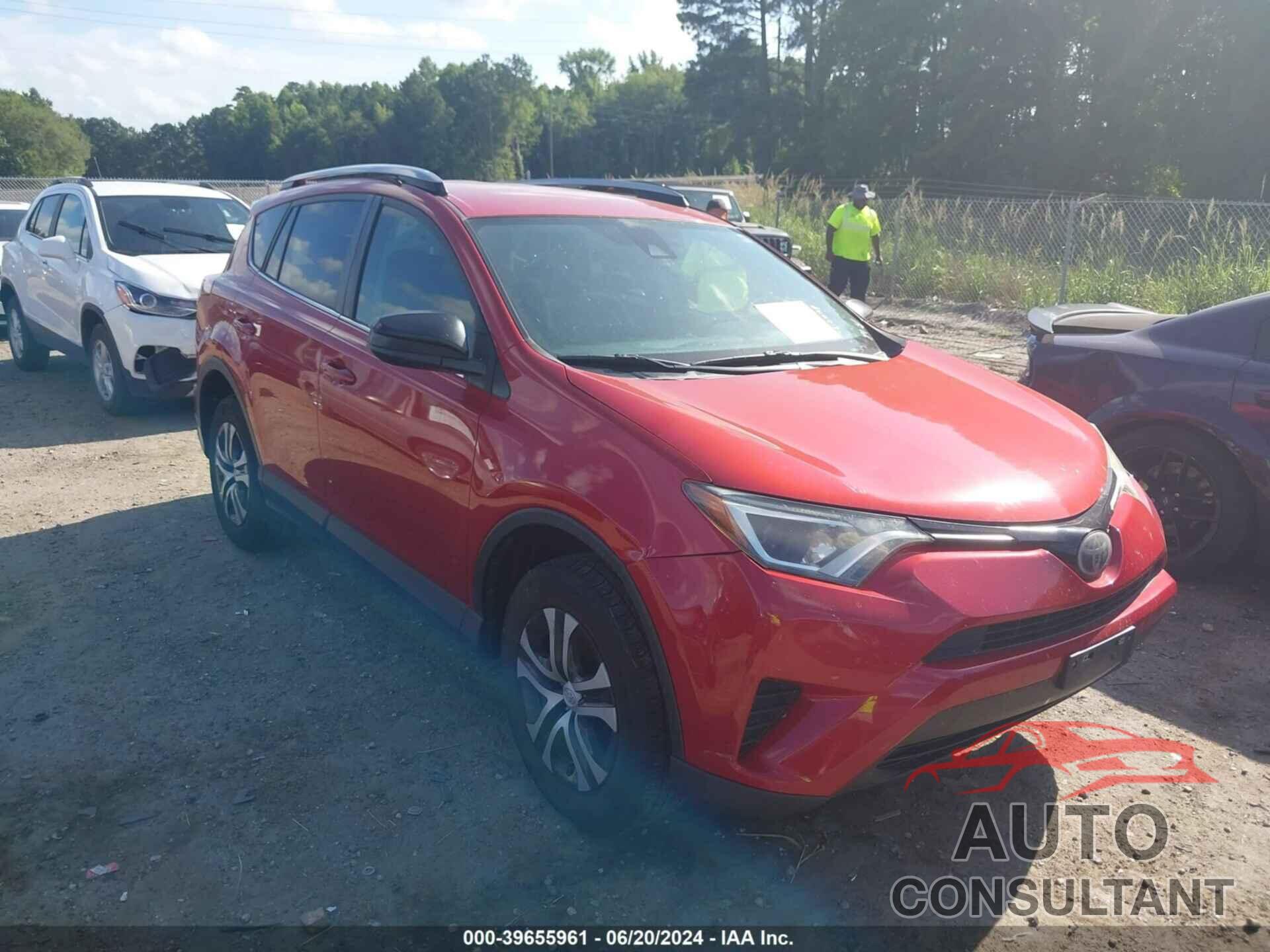 TOYOTA RAV4 2017 - JTMBFREV8HJ172718