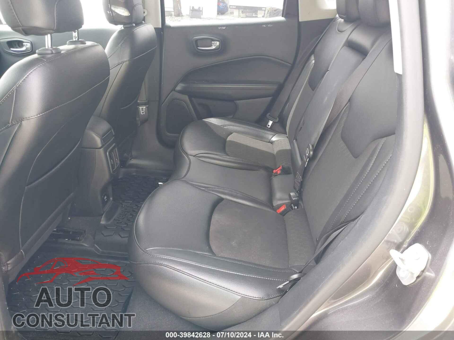 JEEP COMPASS 2020 - 3C4NJCBB2LT230357