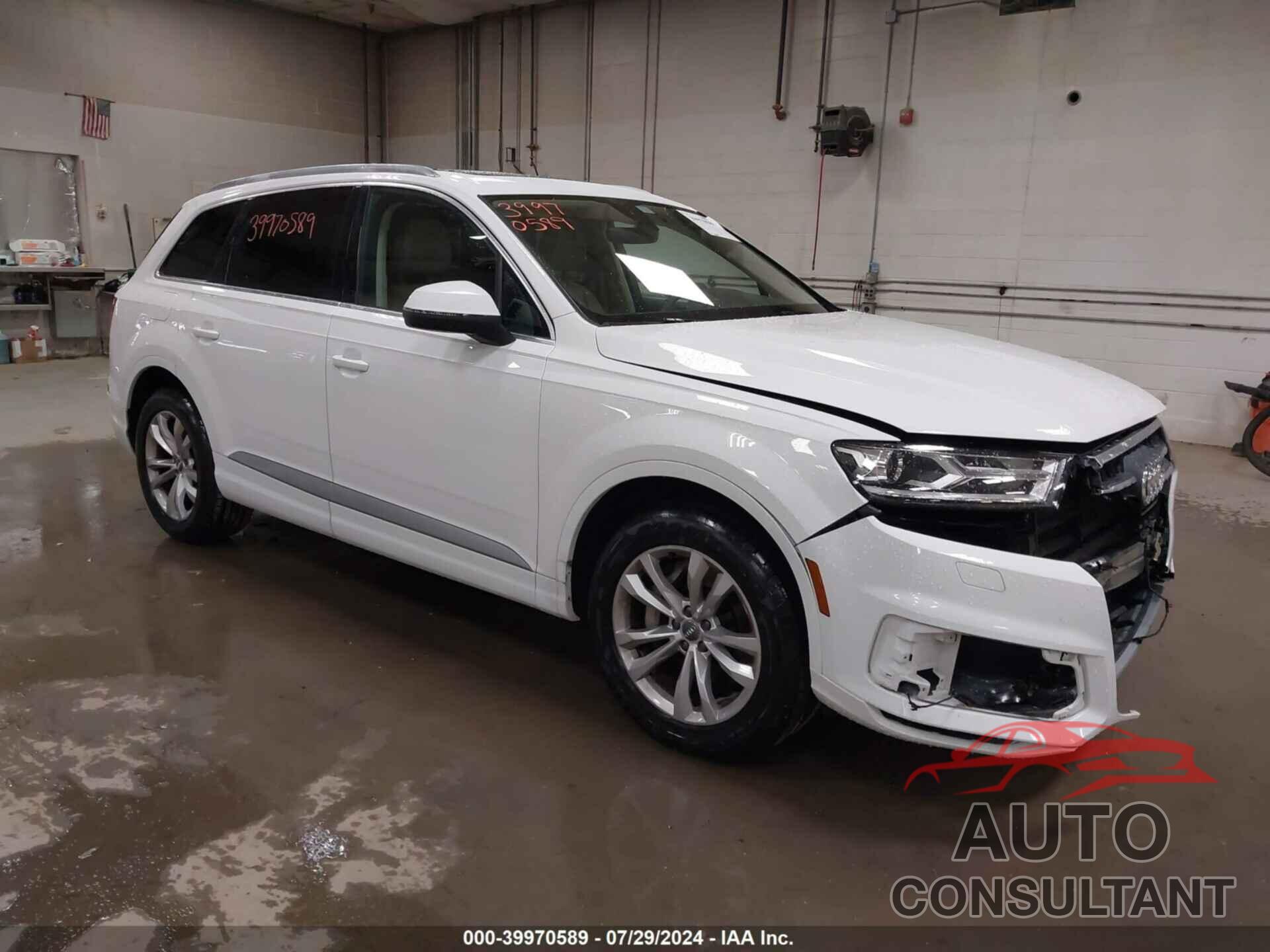 AUDI Q7 2019 - WA1AAAF71KD008383