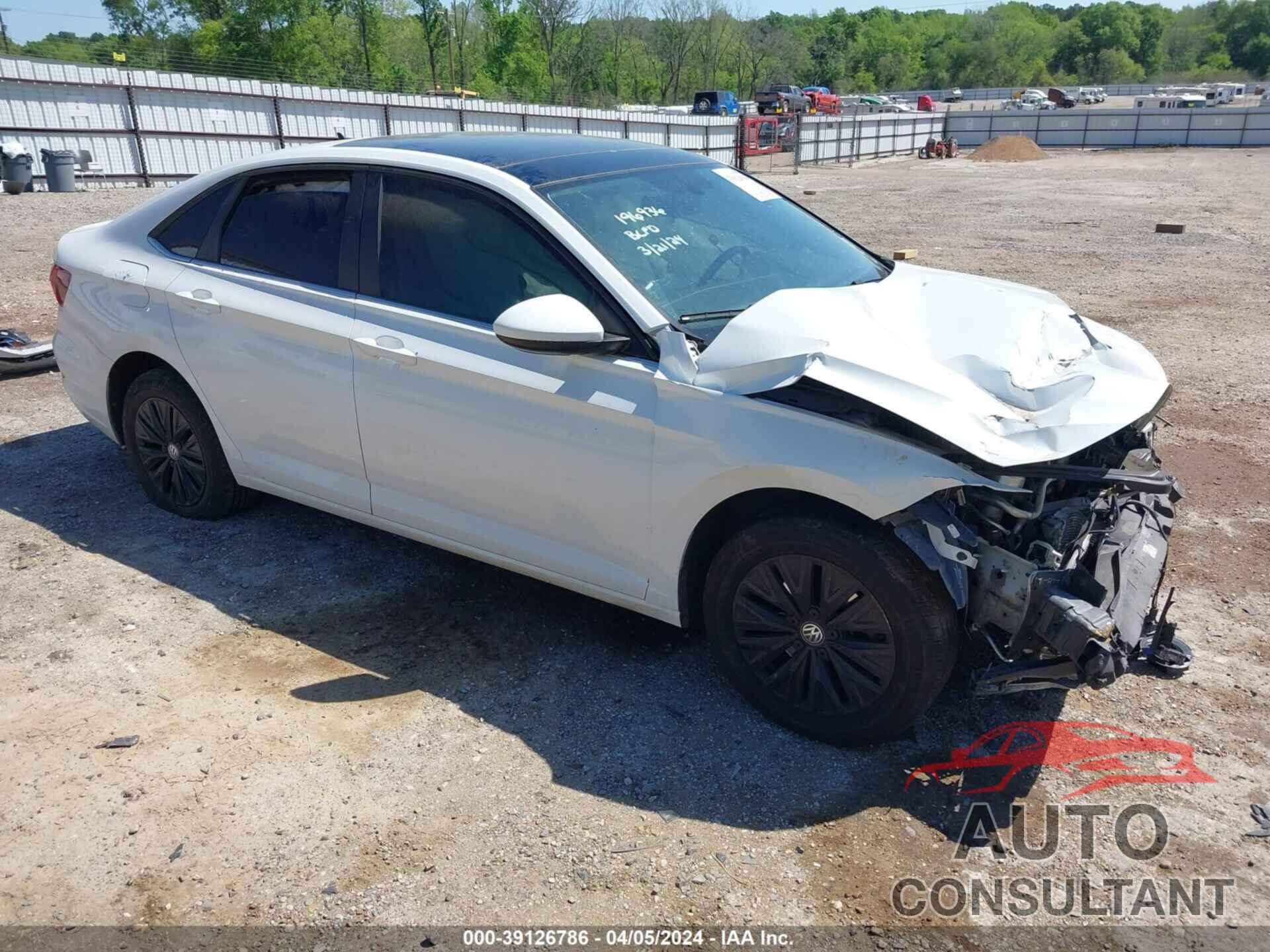 VOLKSWAGEN JETTA 2019 - 3VWC57BU8KM196936