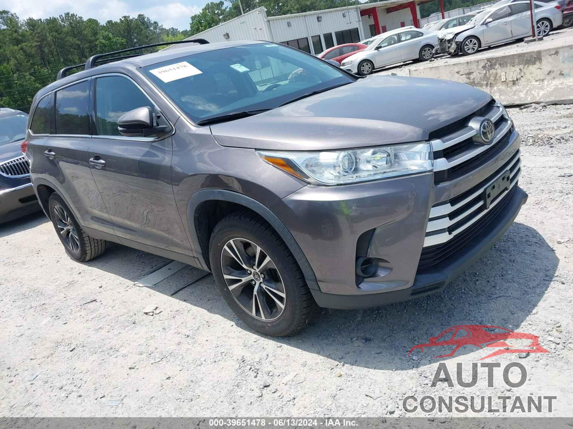 TOYOTA HIGHLANDER 2019 - 5TDZARFH9KS059926