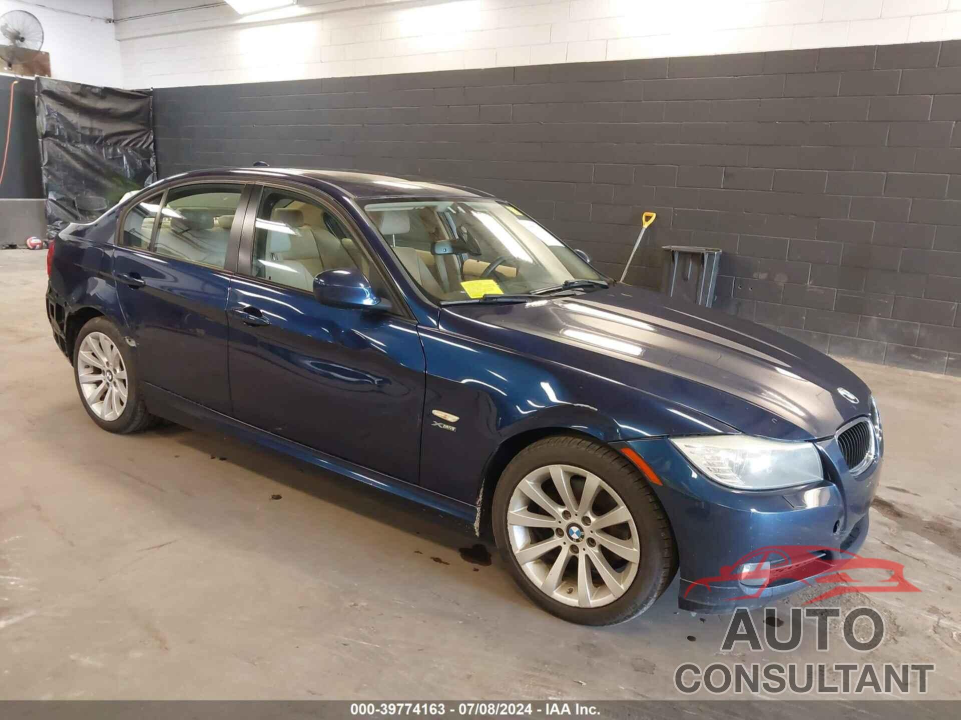 BMW 328I 2011 - WBAPK5G52BNN26432