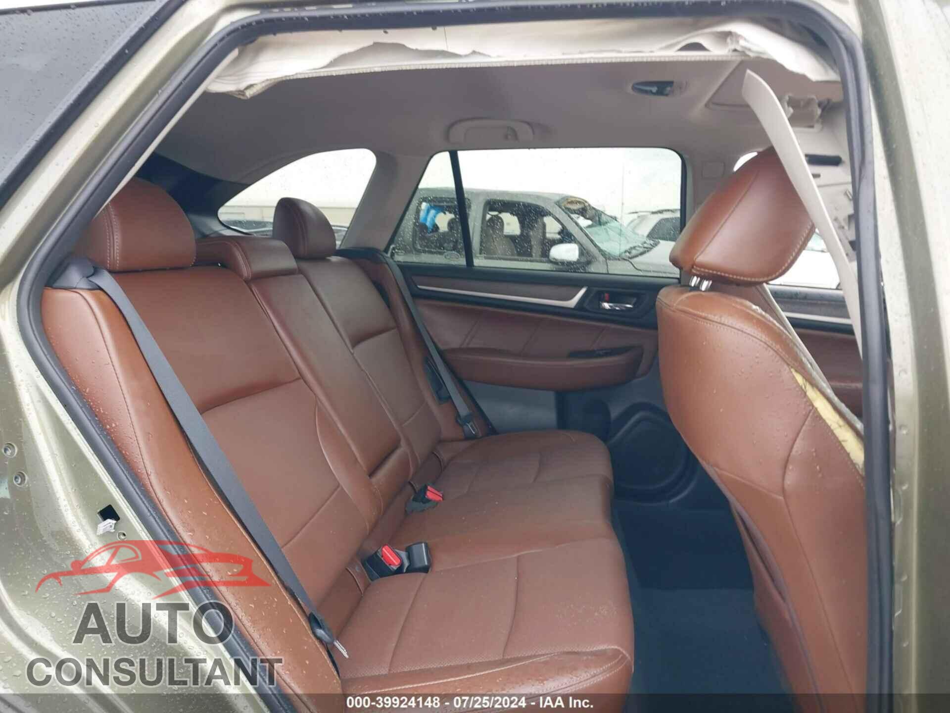 SUBARU OUTBACK 2017 - 4S4BSATC8H3404765