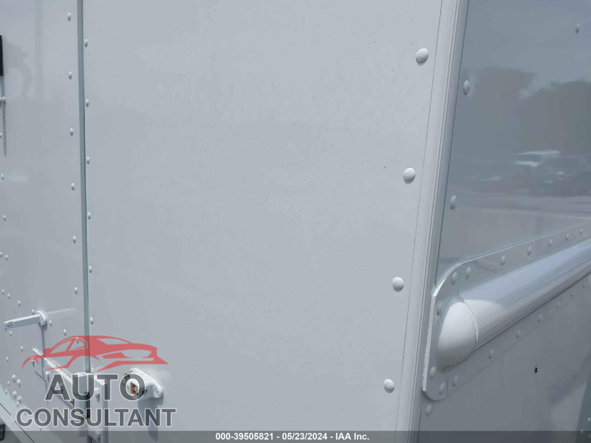 FORD E-350 STRIPPED 2025 - 1FC3E3KN7SDD05581