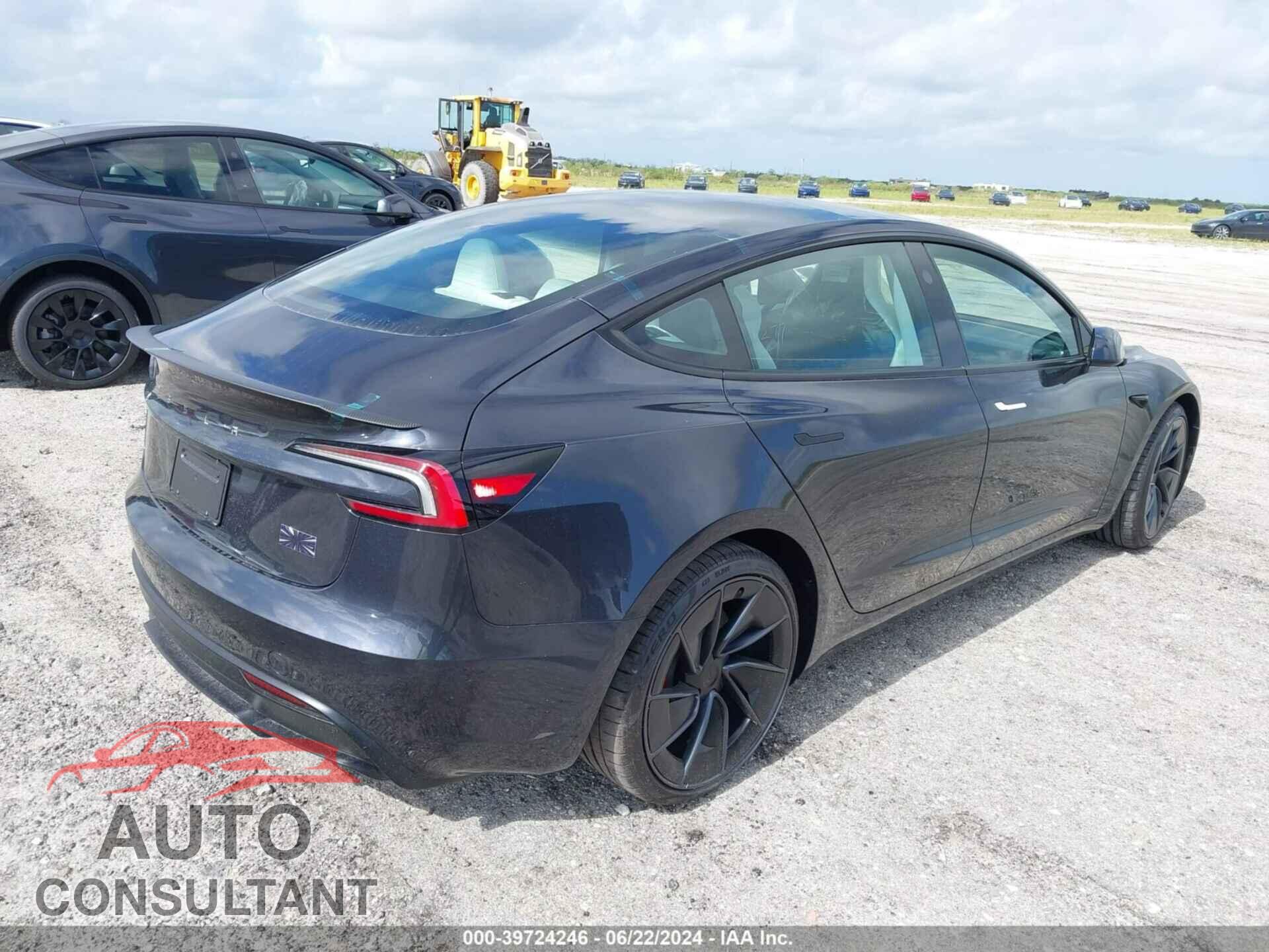 TESLA MODEL 3 2024 - 5YJ3E1ET6RF785579