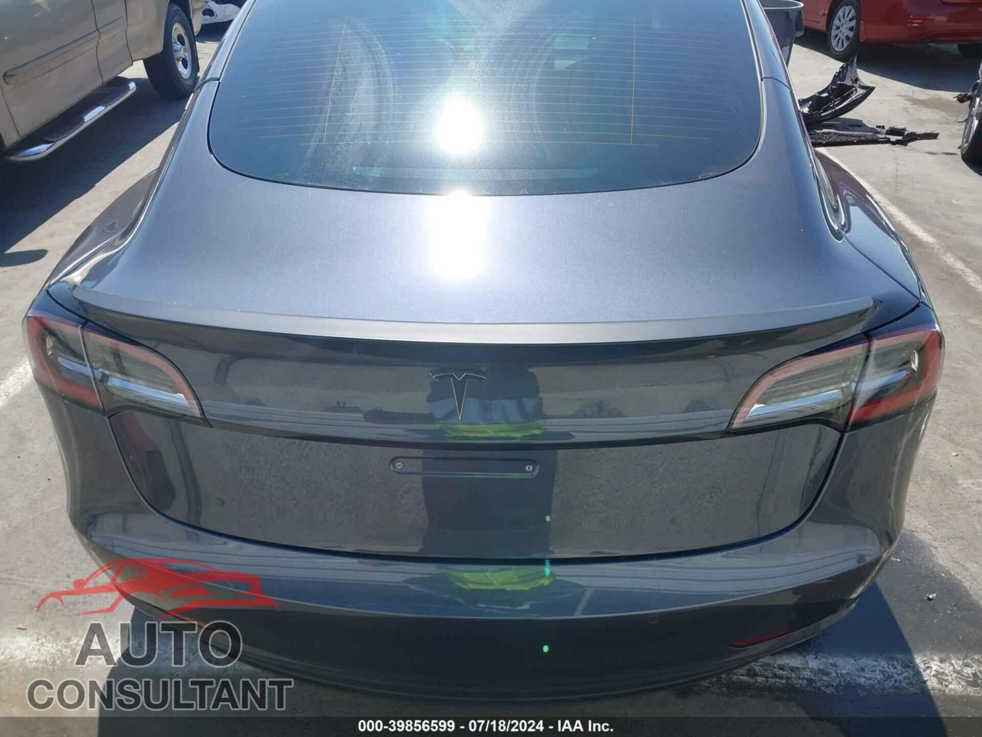 TESLA MODEL 3 2021 - 5YJ3E1EA6MF098612