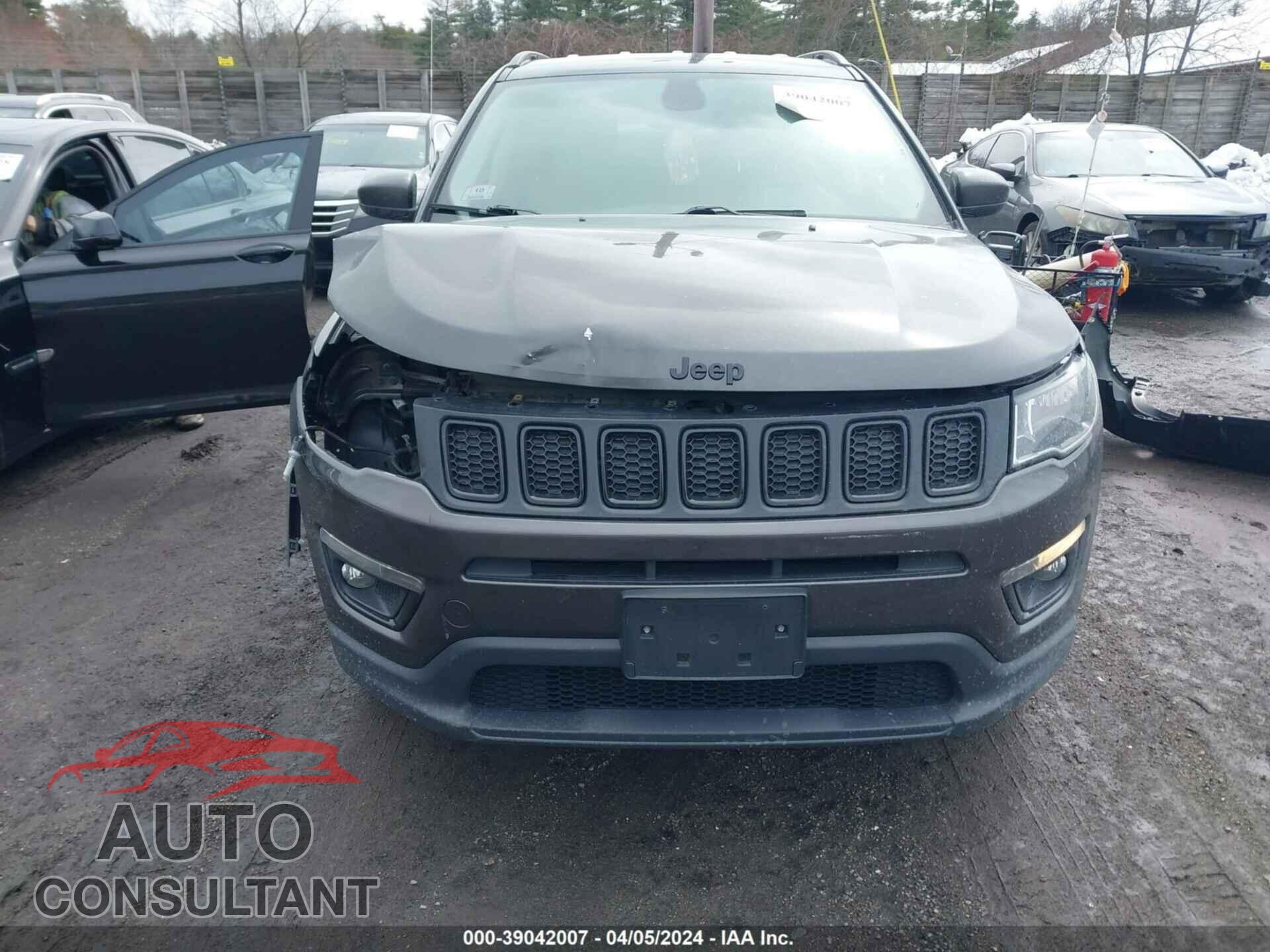 JEEP COMPASS 2021 - 3C4NJDBB6MT555357