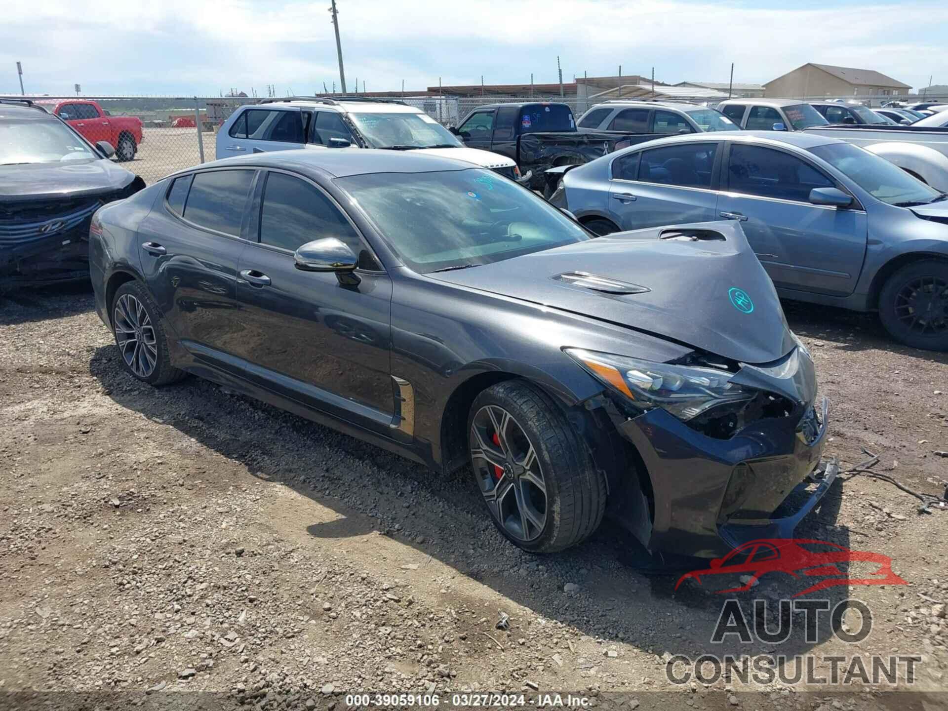 KIA STINGER 2019 - KNAE35LC8K6066566