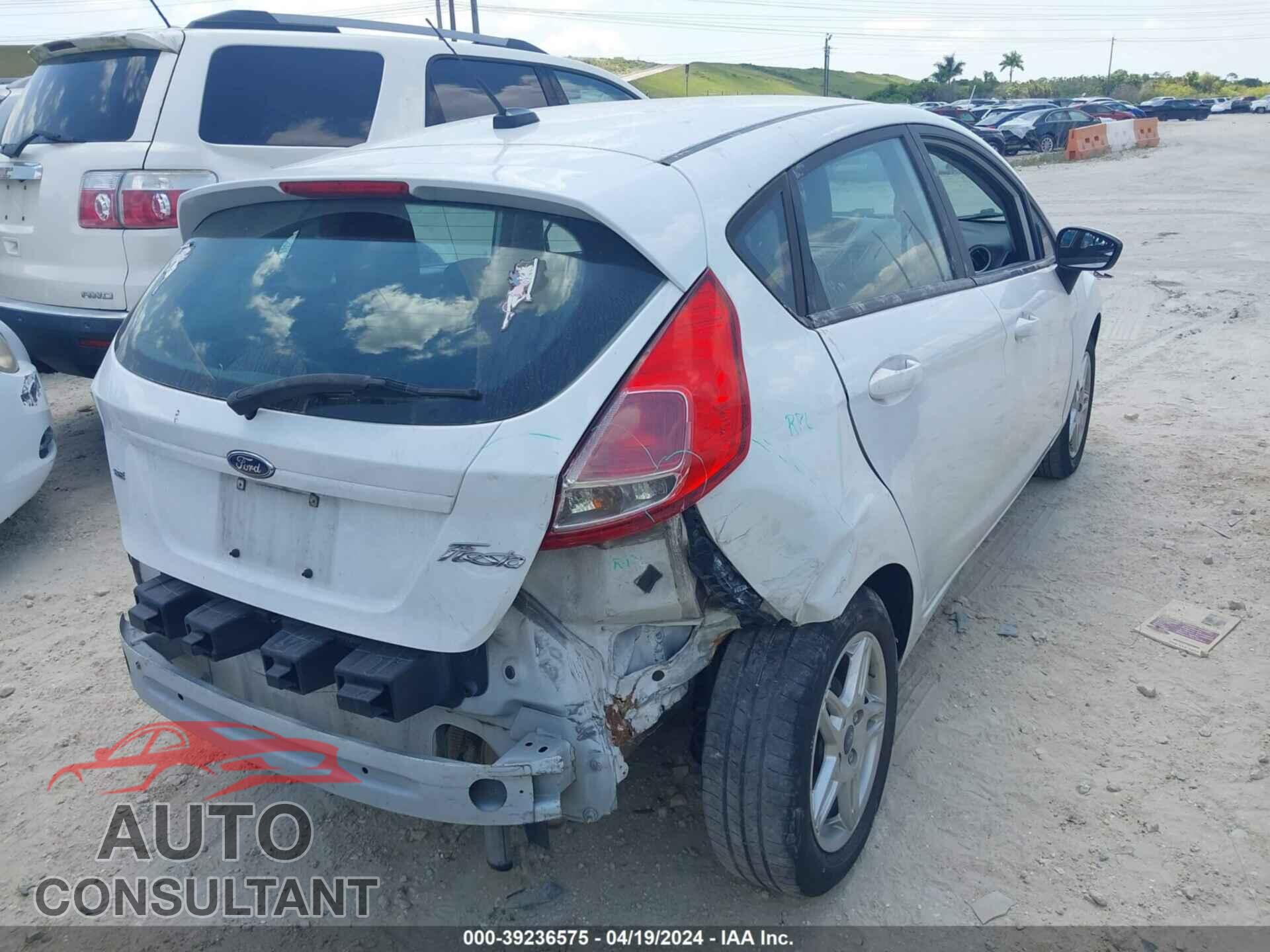 FORD FIESTA 2017 - 3FADP4EJ4HM115155
