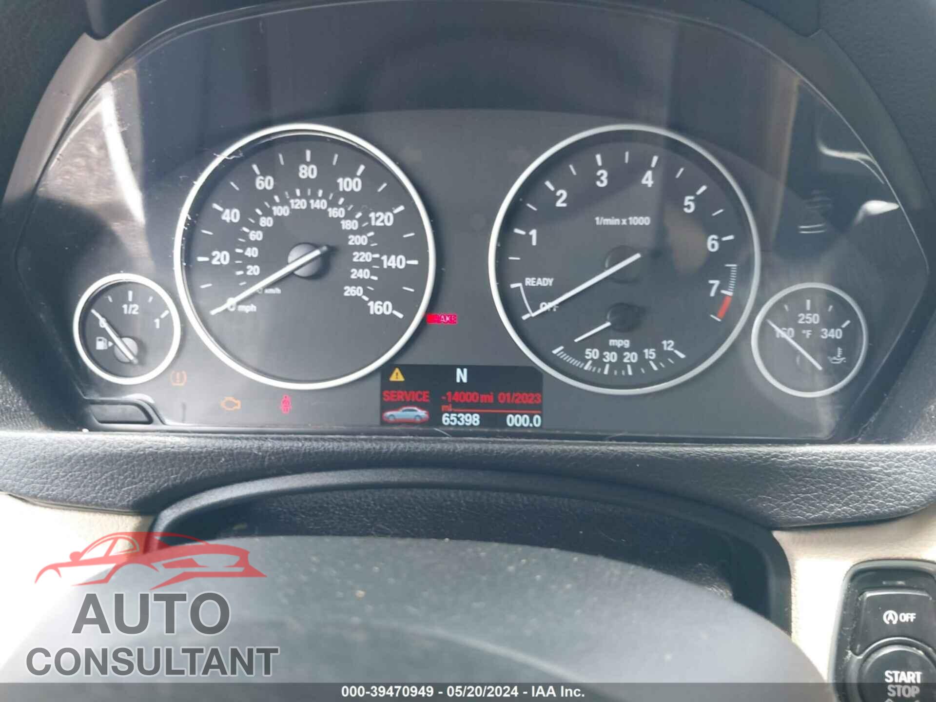 BMW 320I 2016 - WBA8E5G57GNU20481