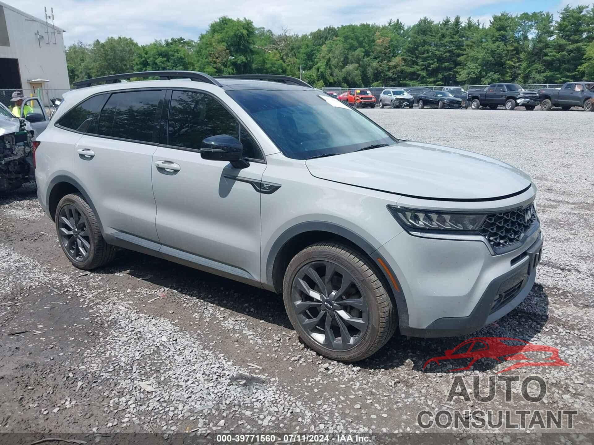 KIA SORENTO 2023 - 5XYRHDLF1PG210652
