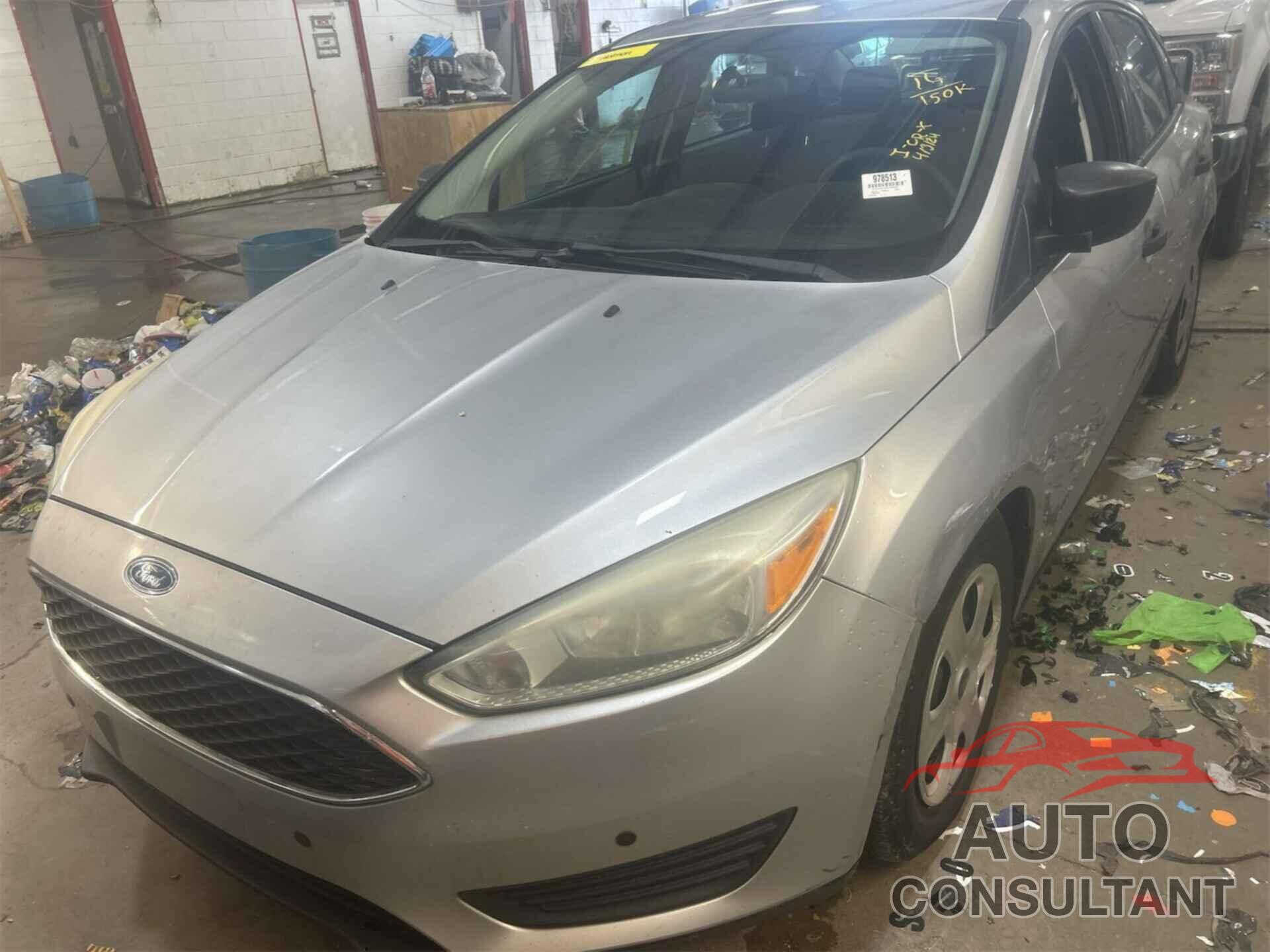 FORD FOCUS 2016 - 1FADP3E25GL298505