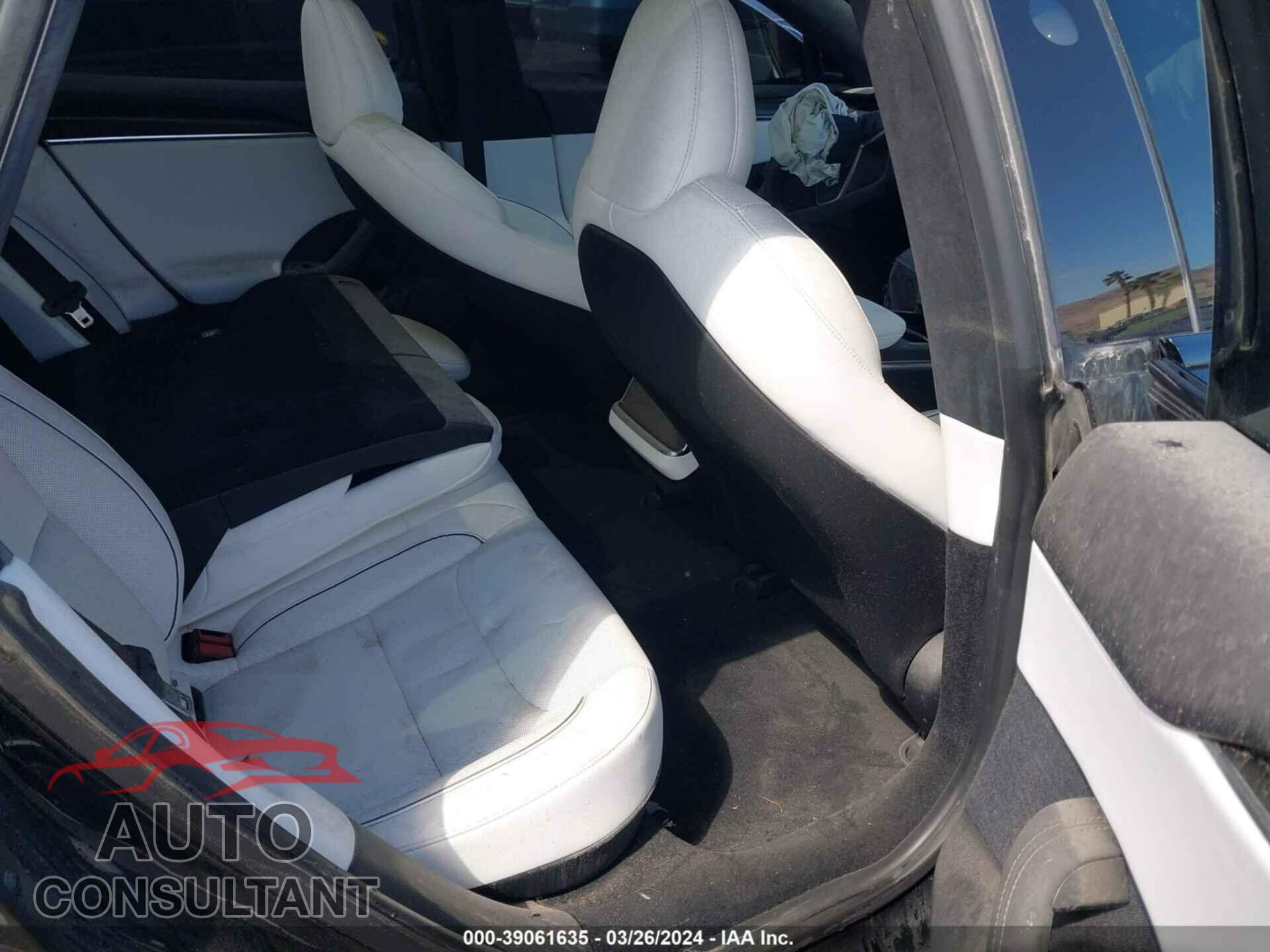 TESLA MODEL S 2023 - 5YJSA1E61PF507140