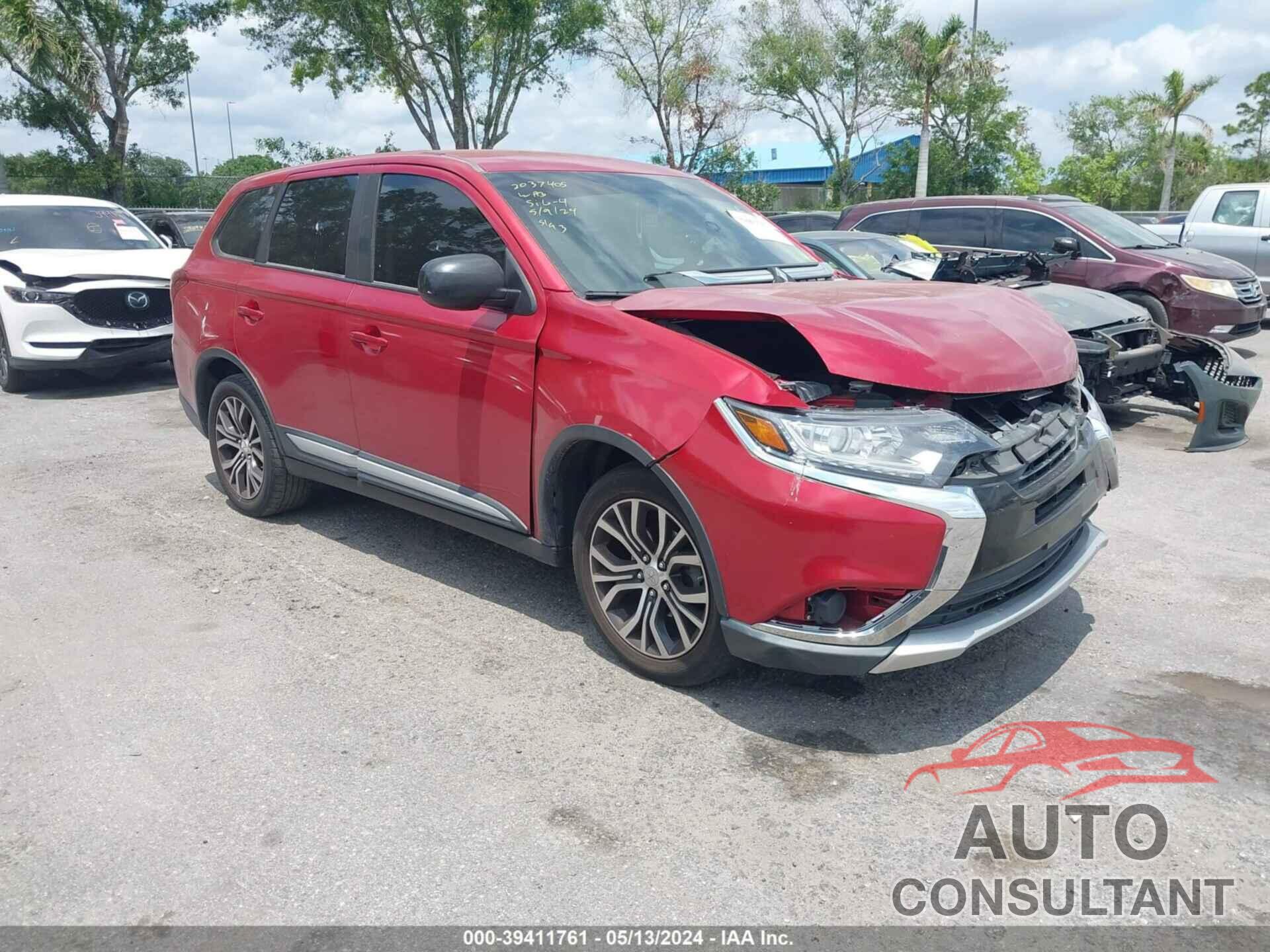 MITSUBISHI OUTLANDER 2018 - JA4AD2A36JZ051233