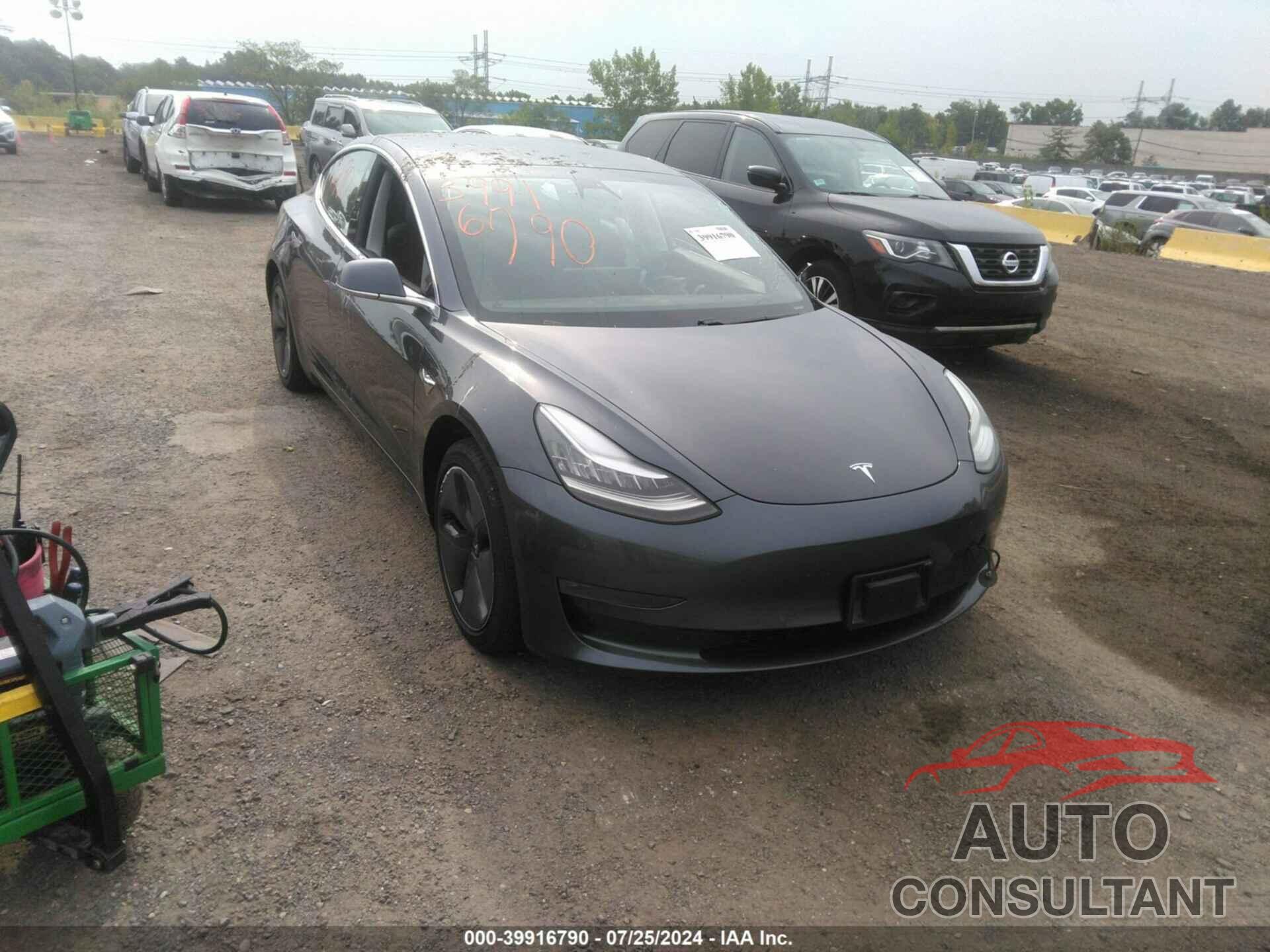 TESLA MODEL 3 2020 - 5YJ3E1EC0LF586325