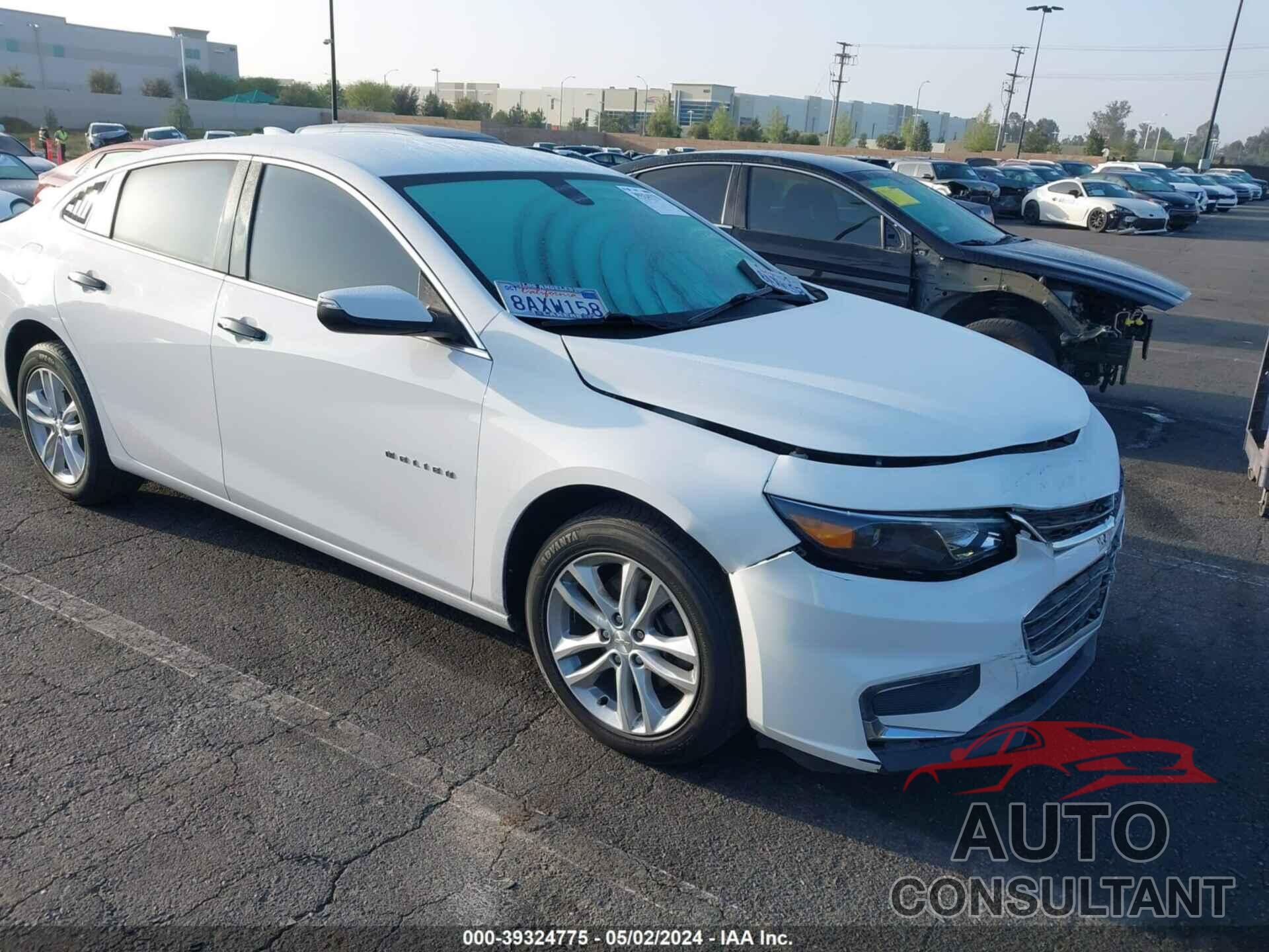 CHEVROLET MALIBU 2018 - 1G1ZD5ST3JF132368