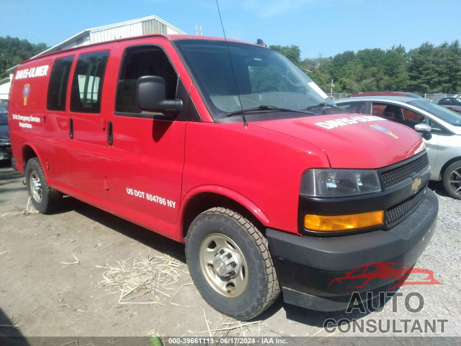 CHEVROLET EXPRESS 2500 2018 - 1GCWGAFG9J1304634