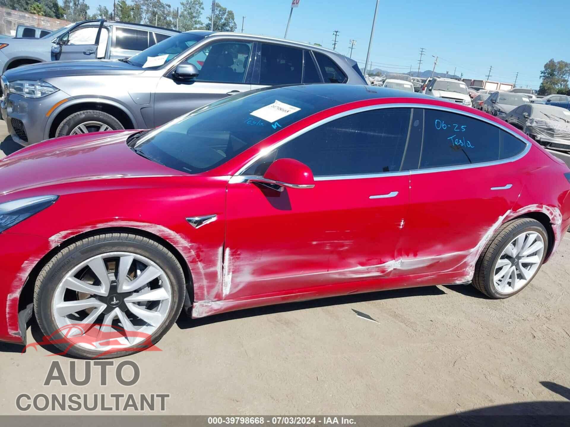 TESLA MODEL 3 2019 - 5YJ3E1EB1KF389637